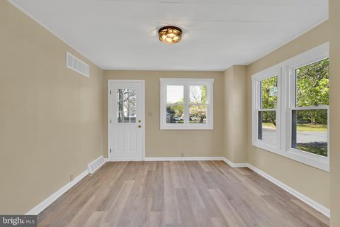 Tiny photo for 332 Maple Street, MILLVILLE, NJ 08332 (MLS # NJCB2029940)