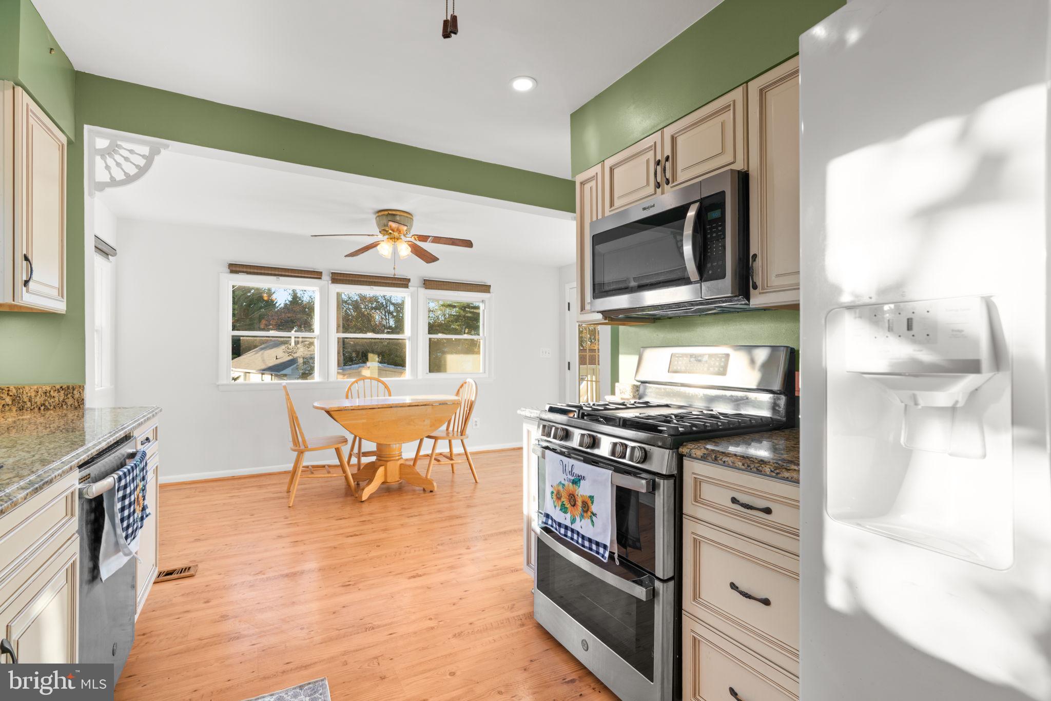 HILLSIDE ACRES - Residential