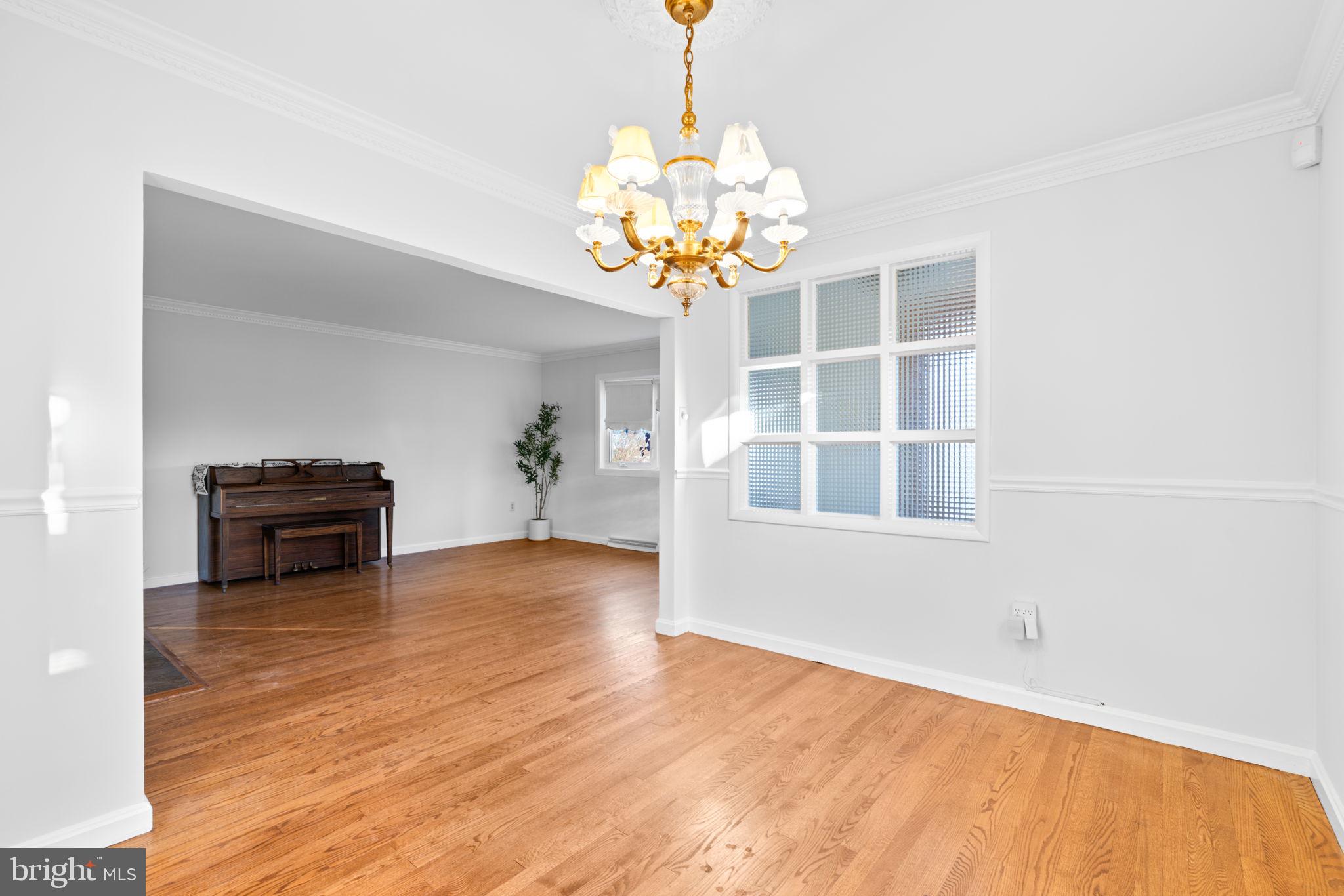 HILLSIDE ACRES - Residential