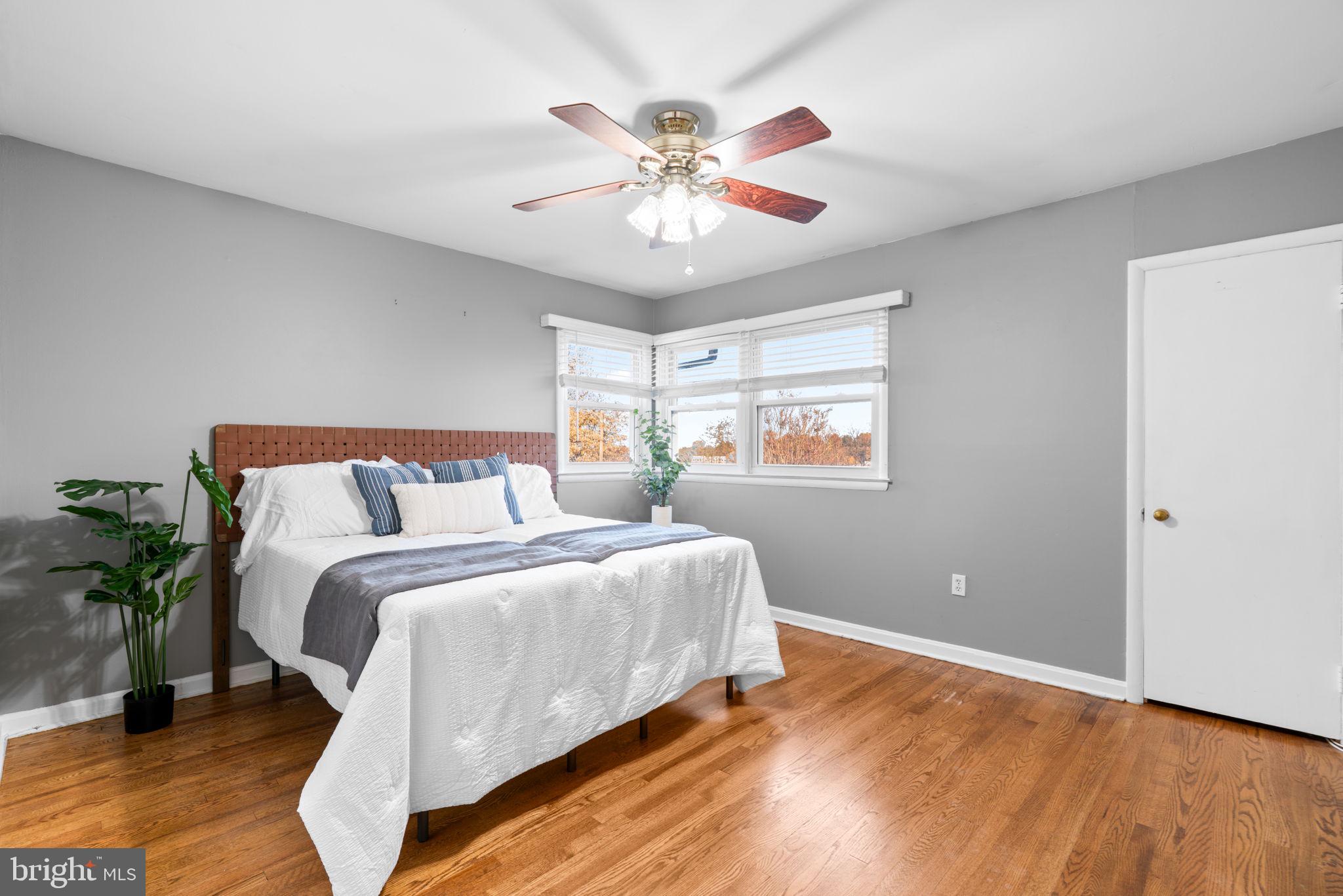 HILLSIDE ACRES - Residential