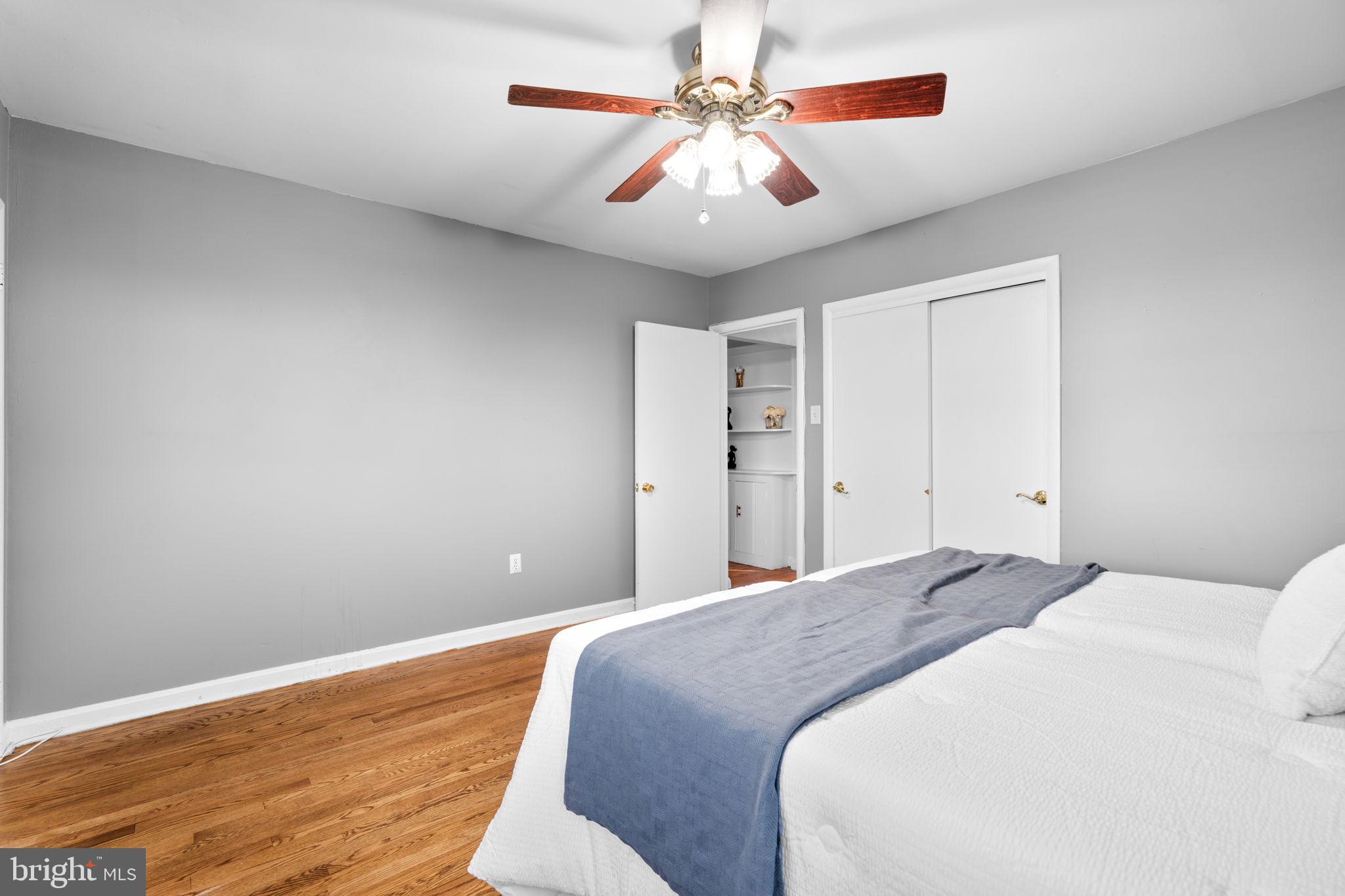 HILLSIDE ACRES - Residential