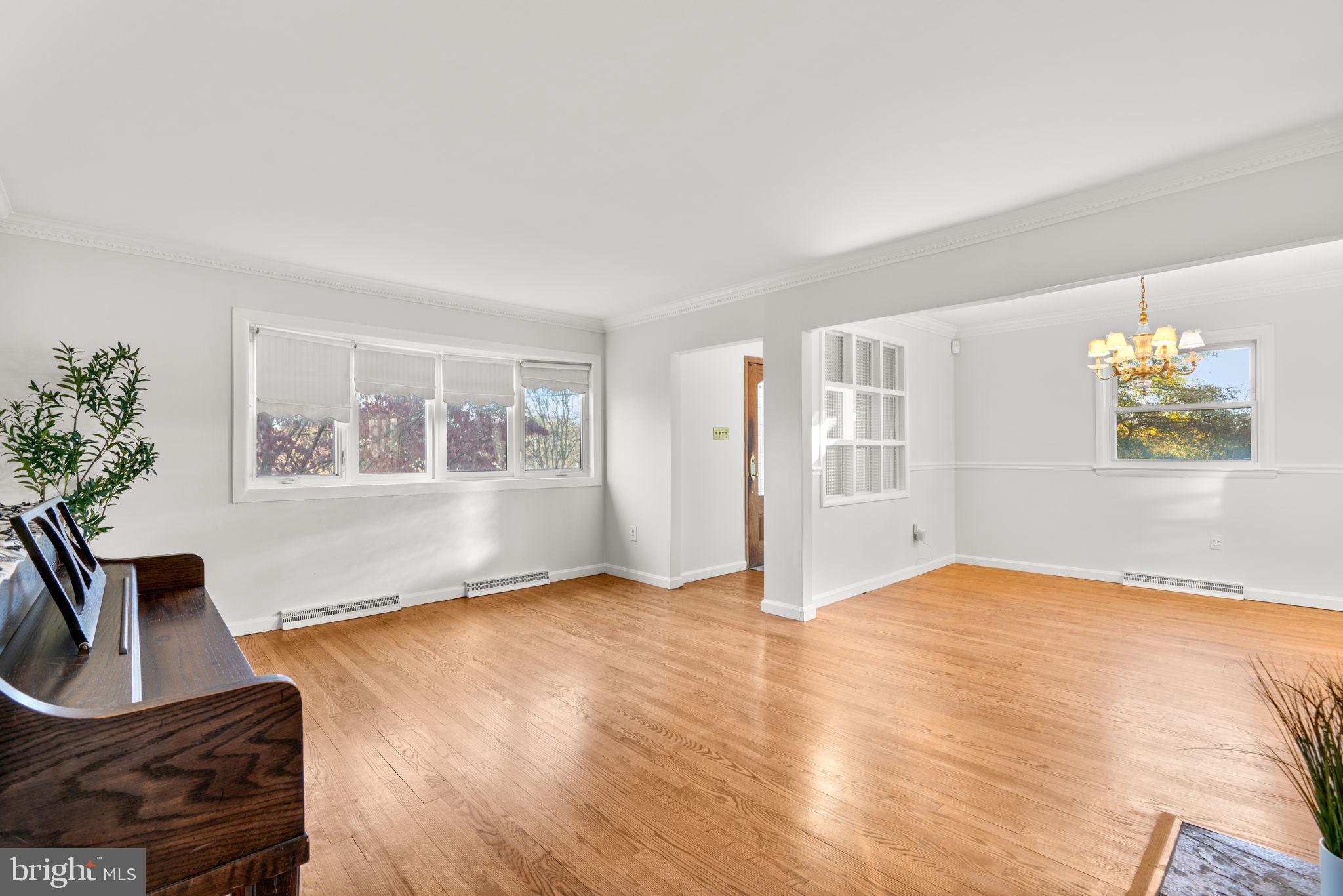 HILLSIDE ACRES - Residential