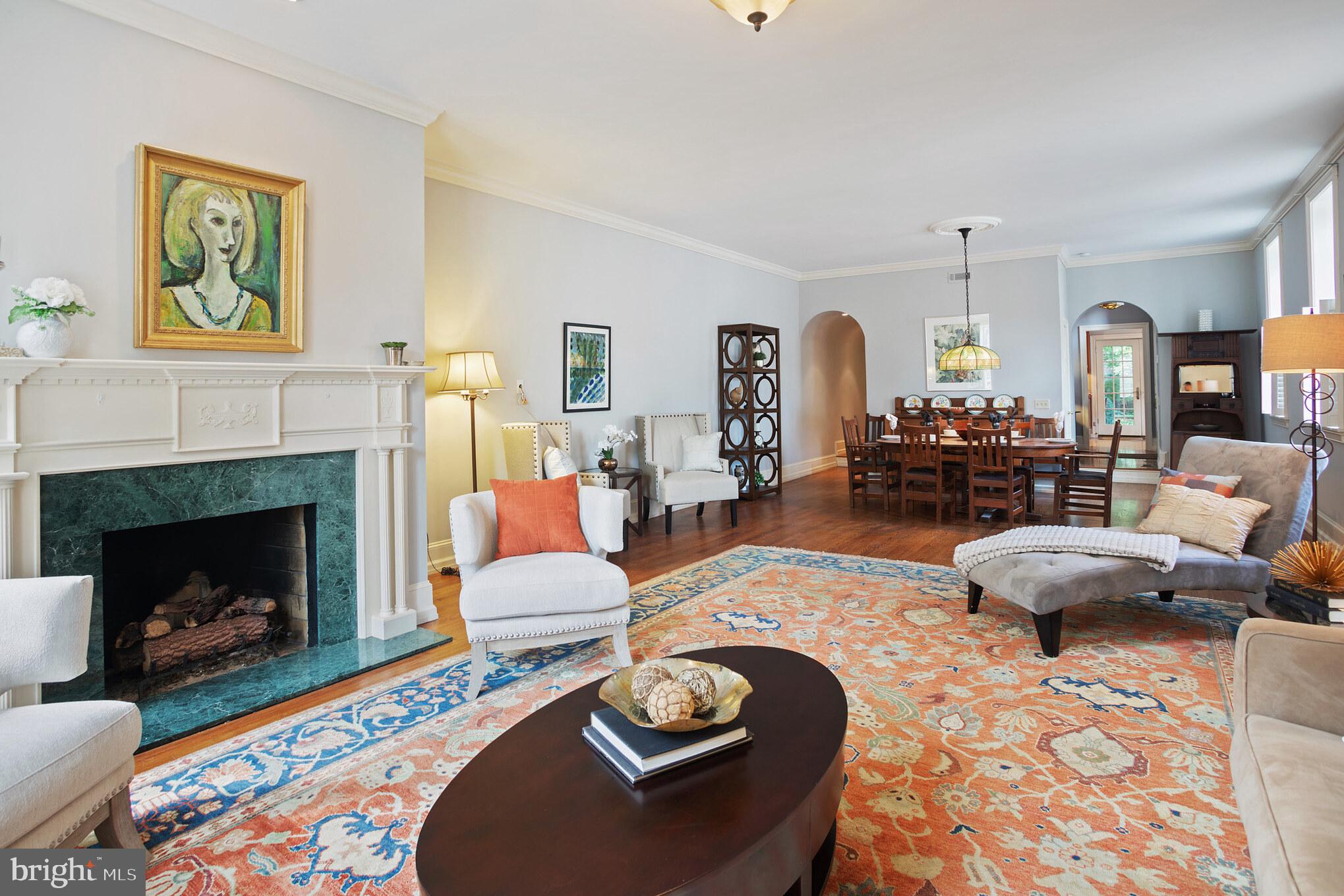 SOCIETY HILL - Residential