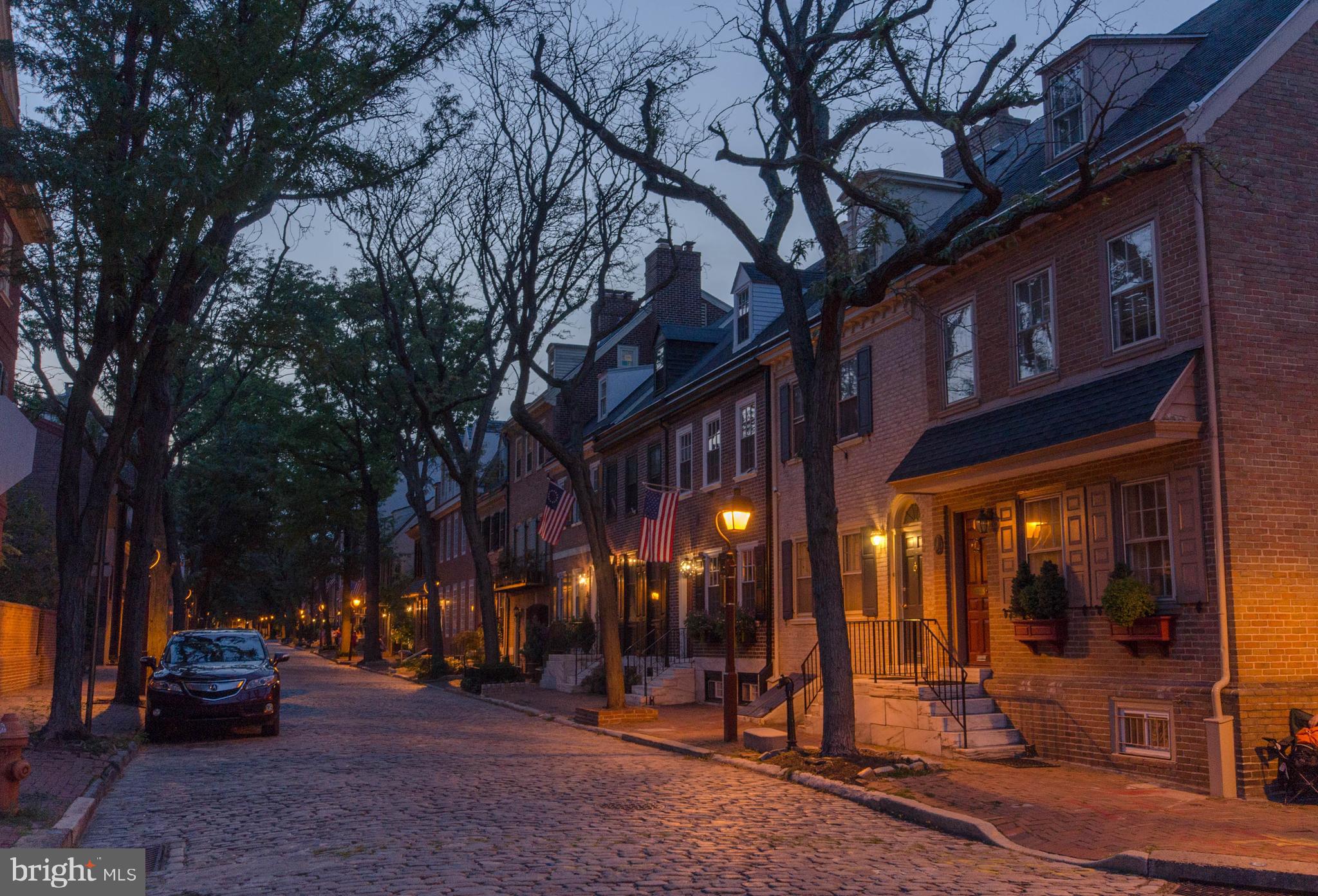 SOCIETY HILL - Residential