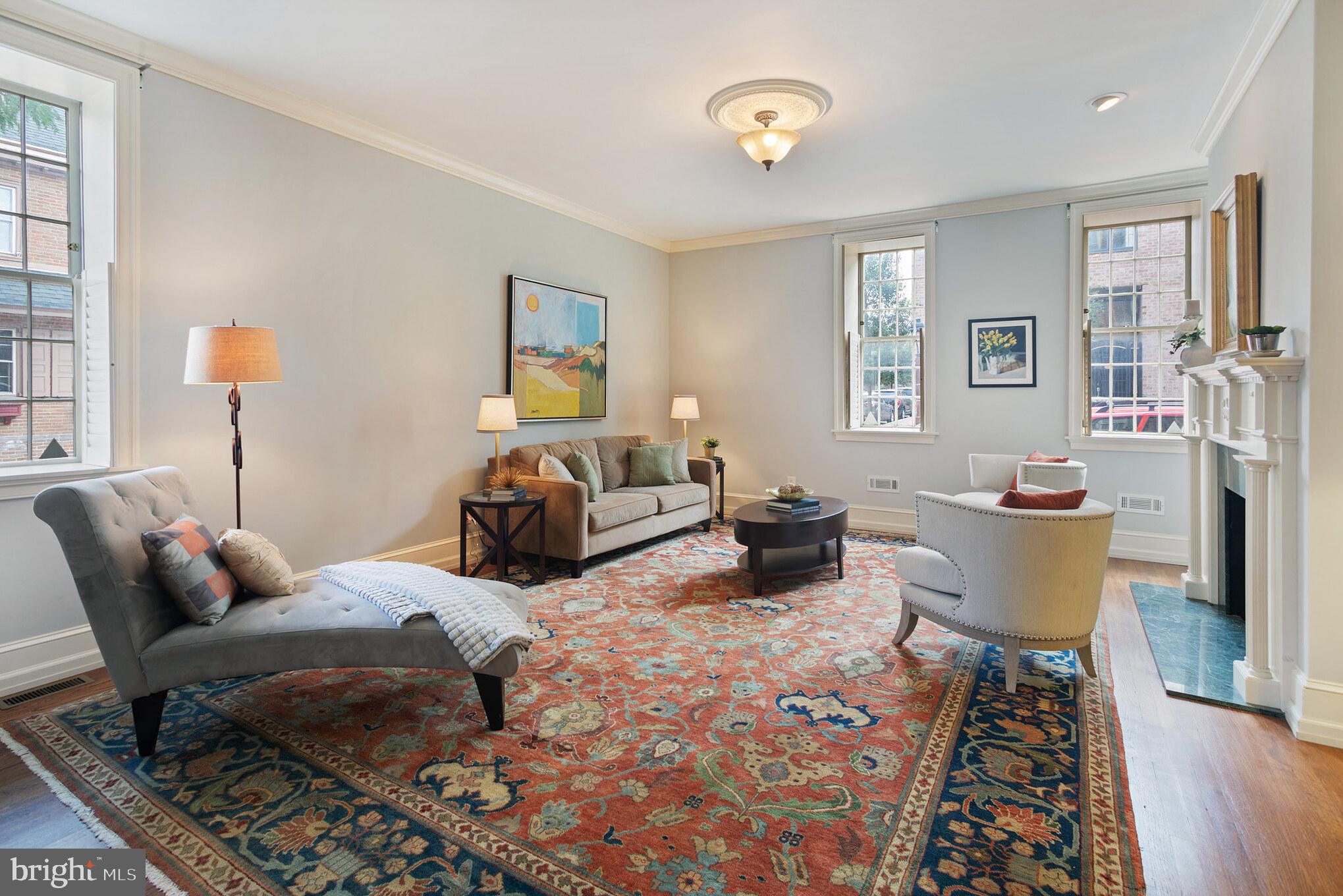 SOCIETY HILL - Residential