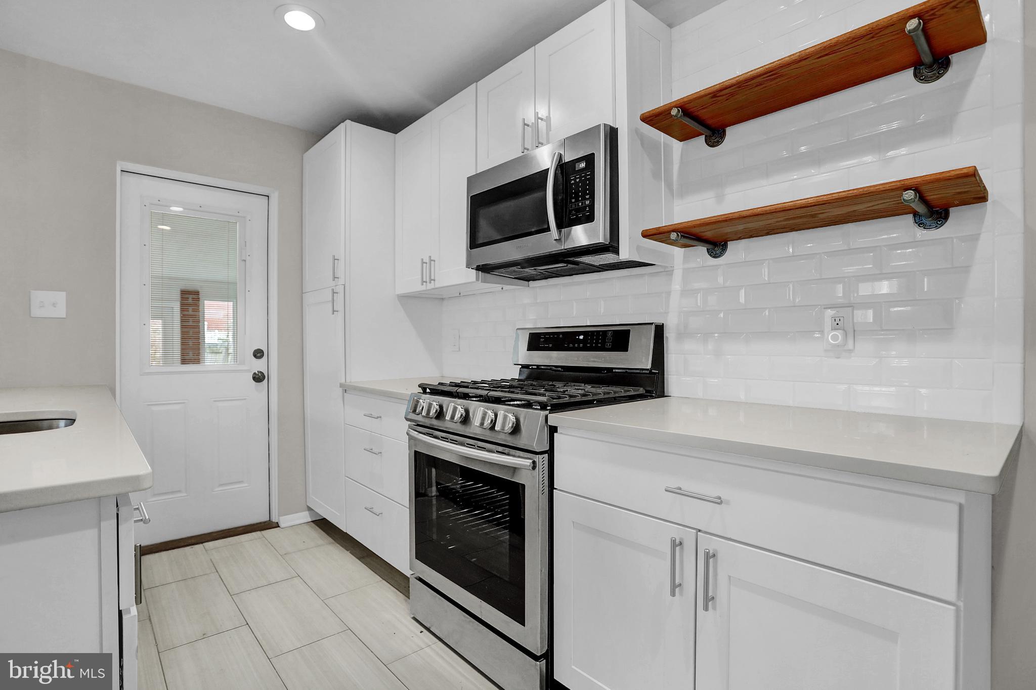 PARKVILLE - Residential Lease