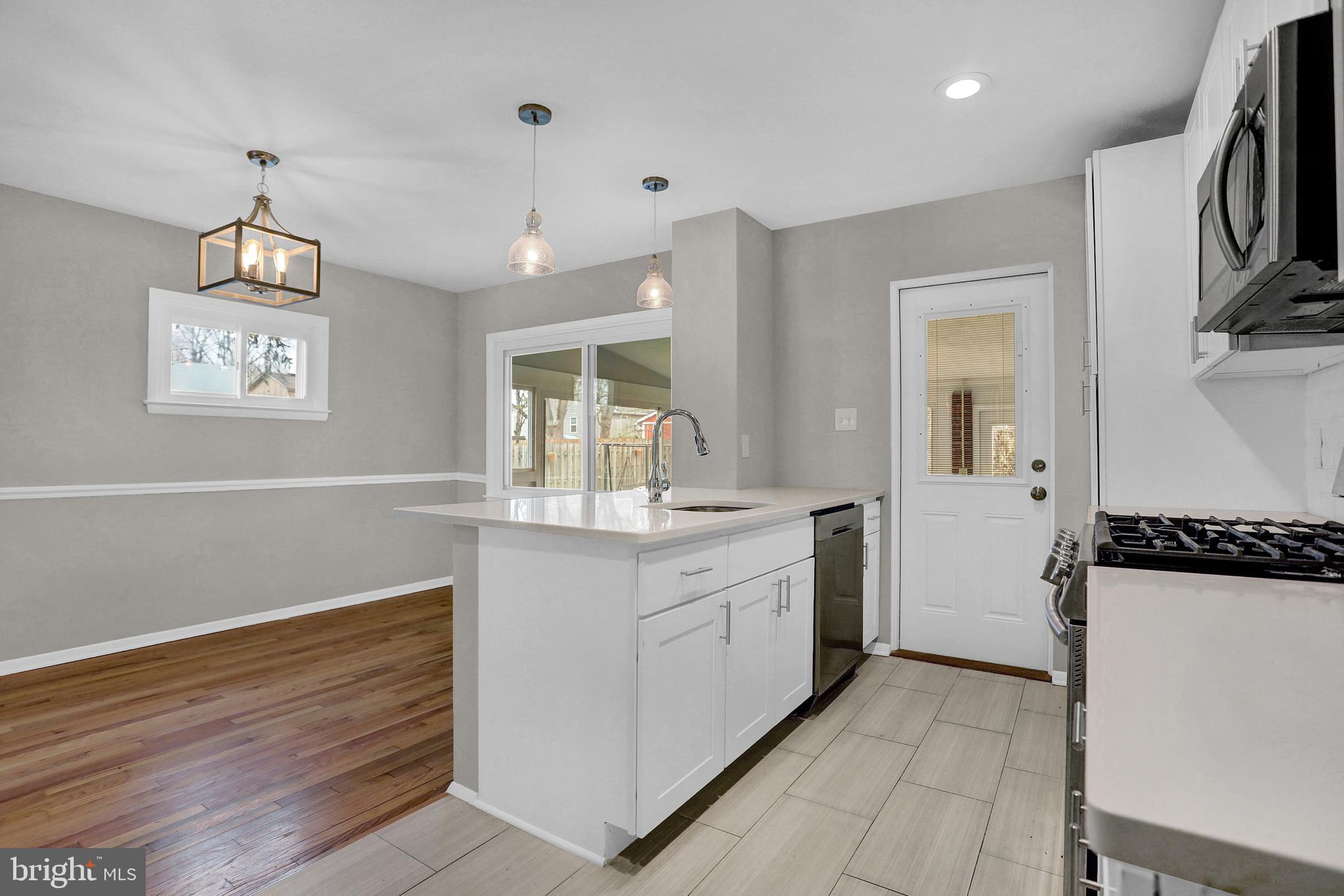 PARKVILLE - Residential Lease