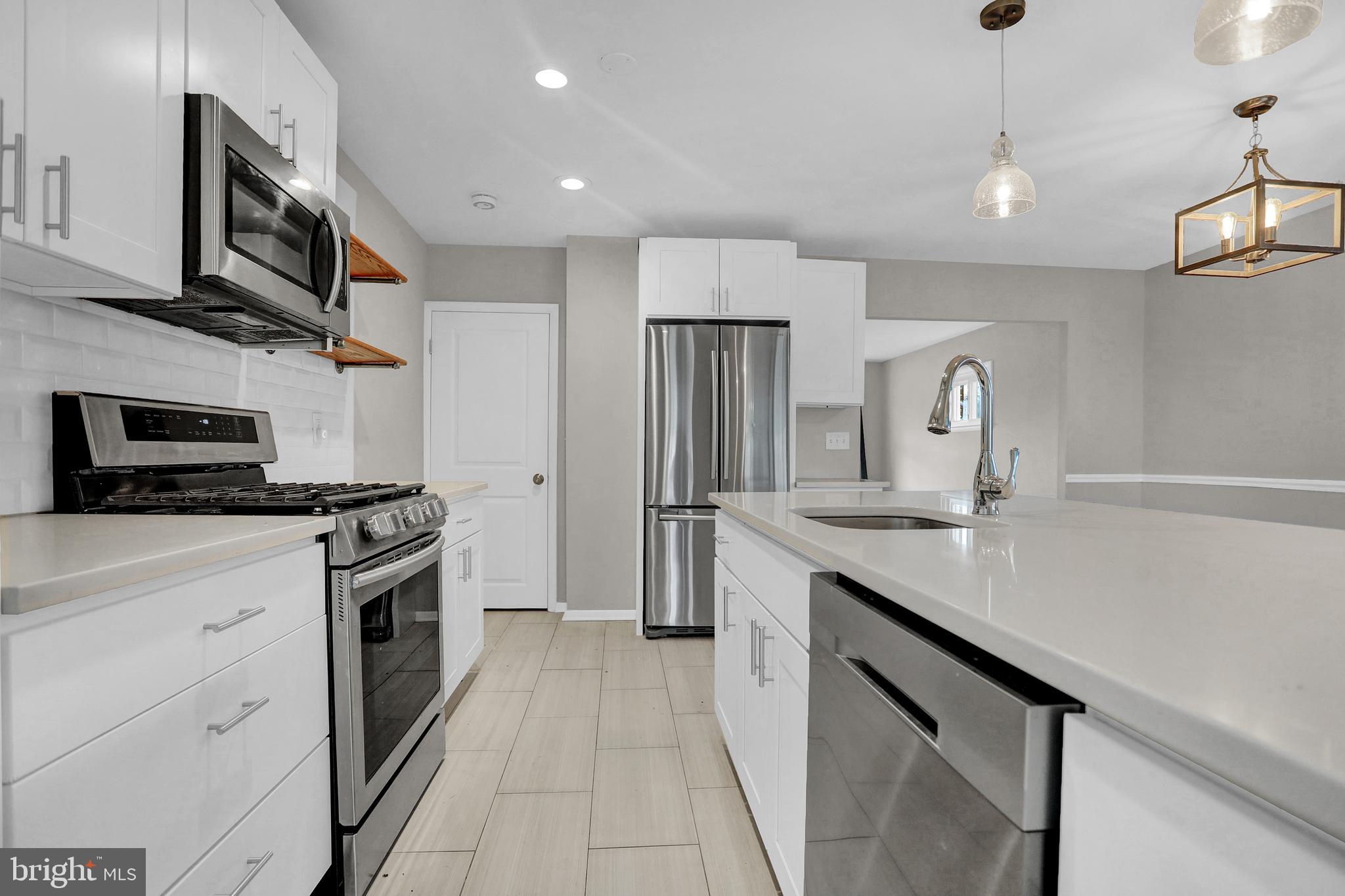 PARKVILLE - Residential Lease