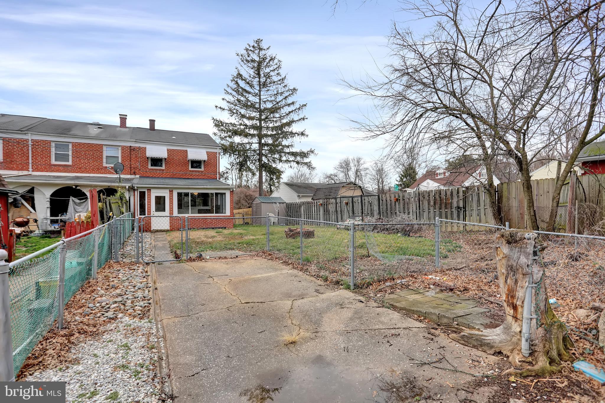 PARKVILLE - Residential Lease