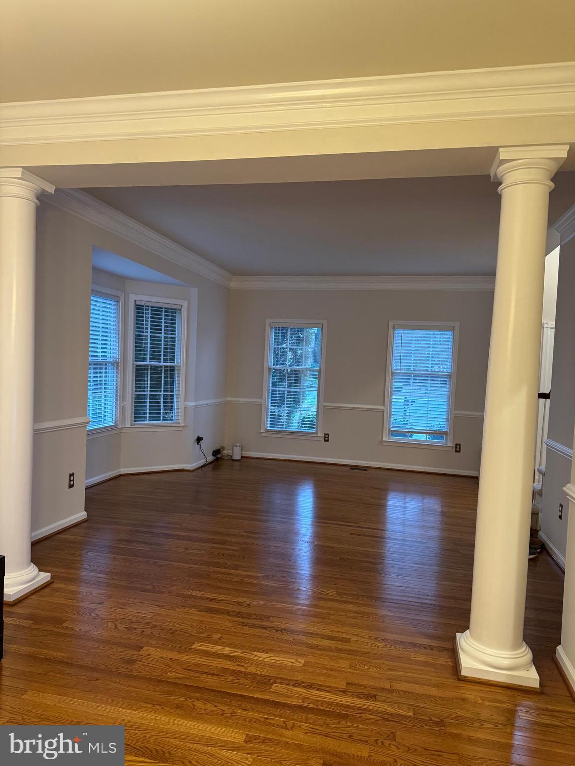 CRIPPENS CORNER - Residential Lease