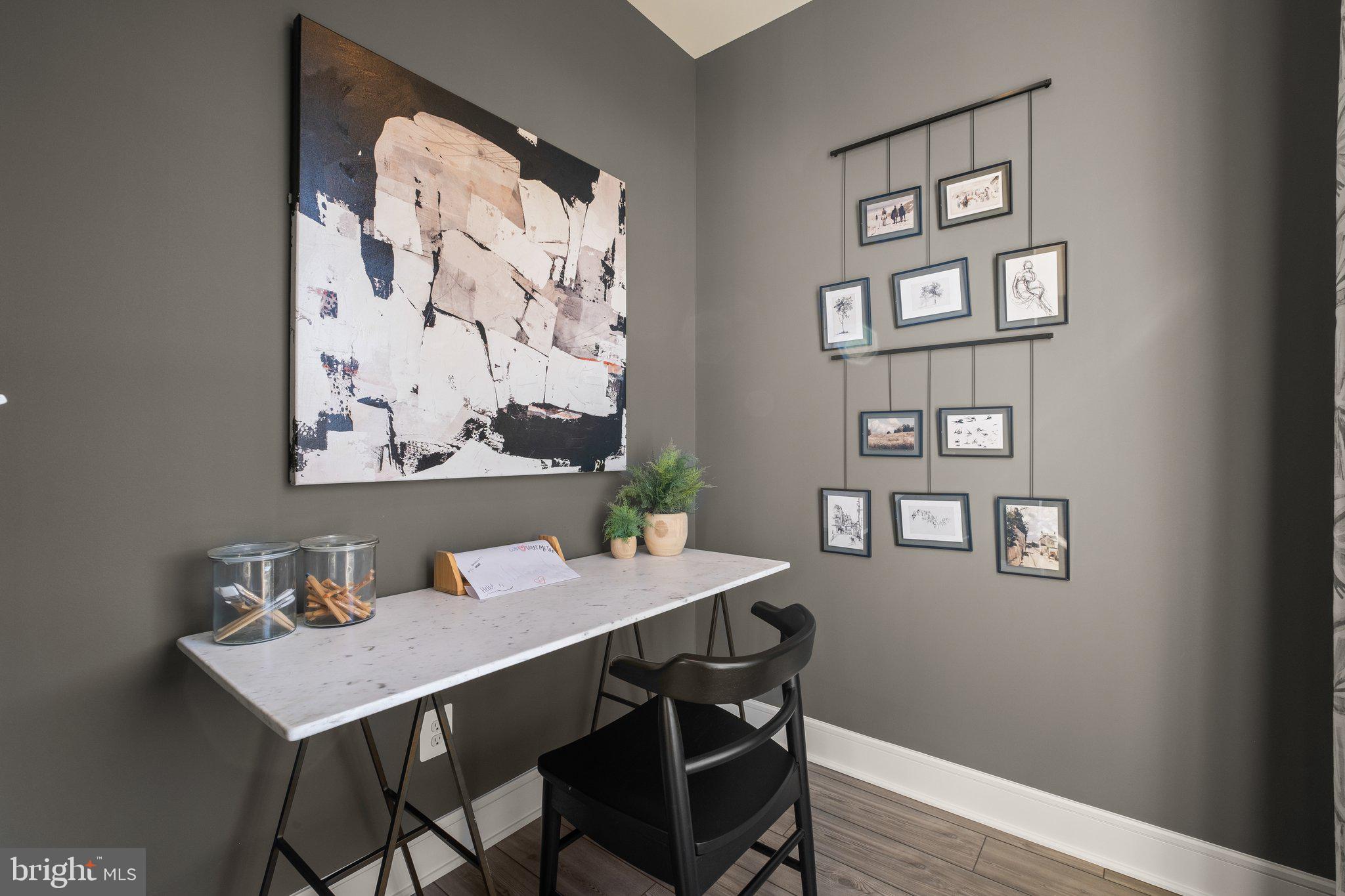 LAKE FREDERICK - Residential