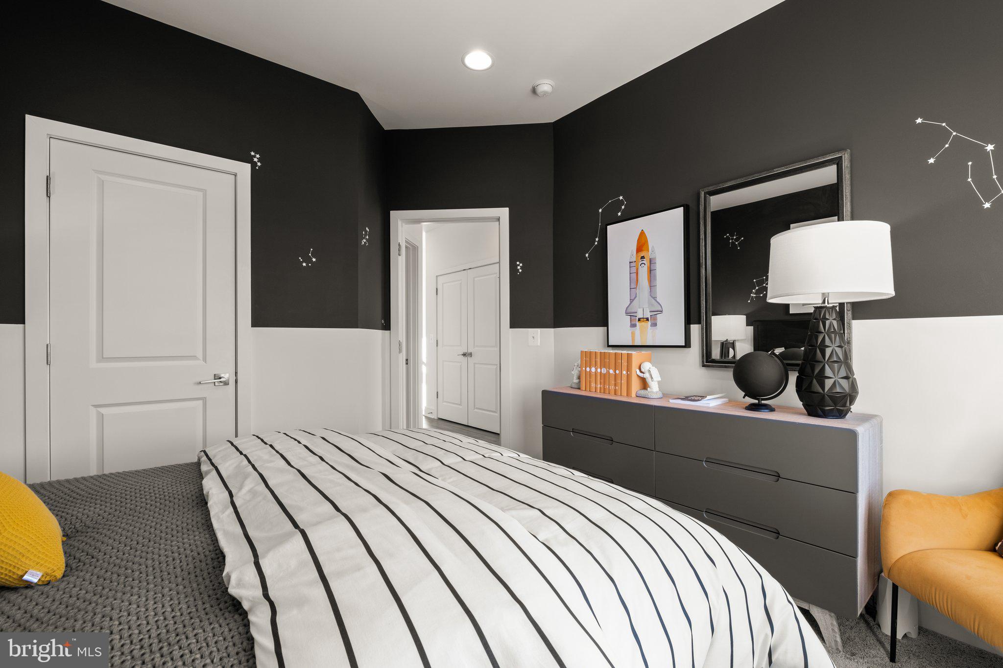 LAKE FREDERICK - Residential