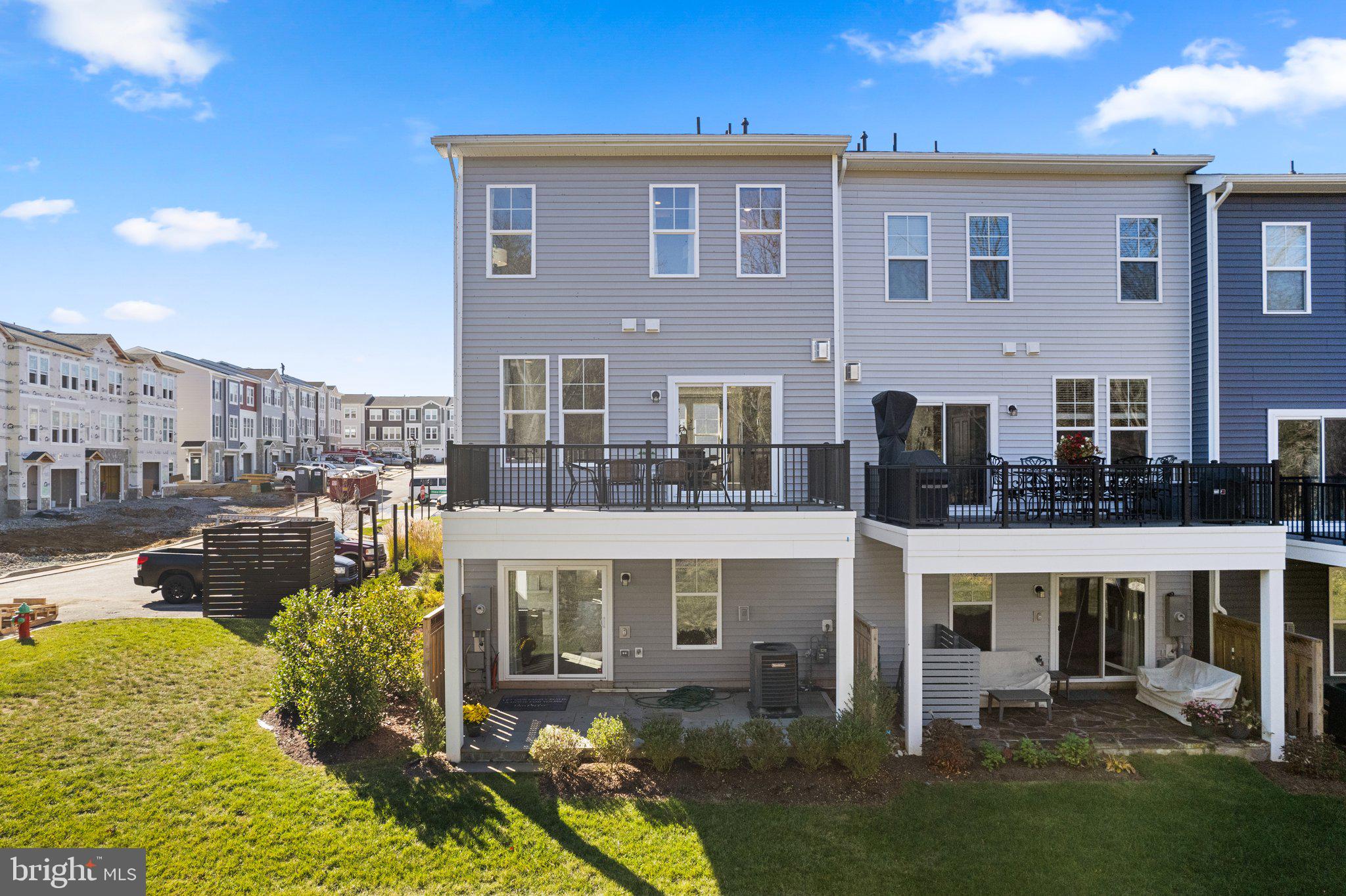 LAKE FREDERICK - Residential