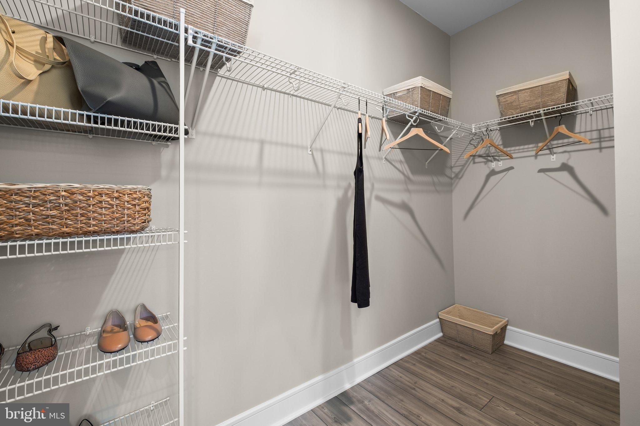 LAKE FREDERICK - Residential