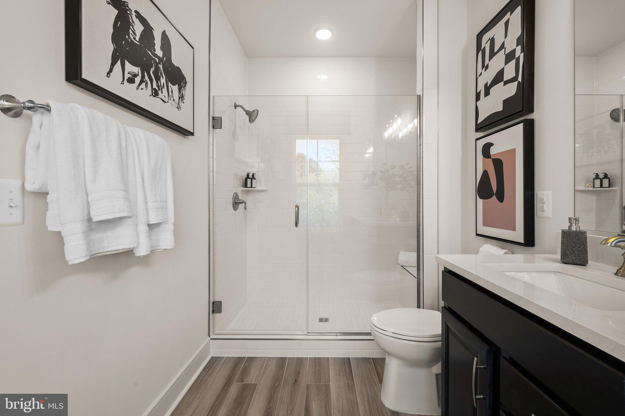 LAKE FREDERICK - Residential