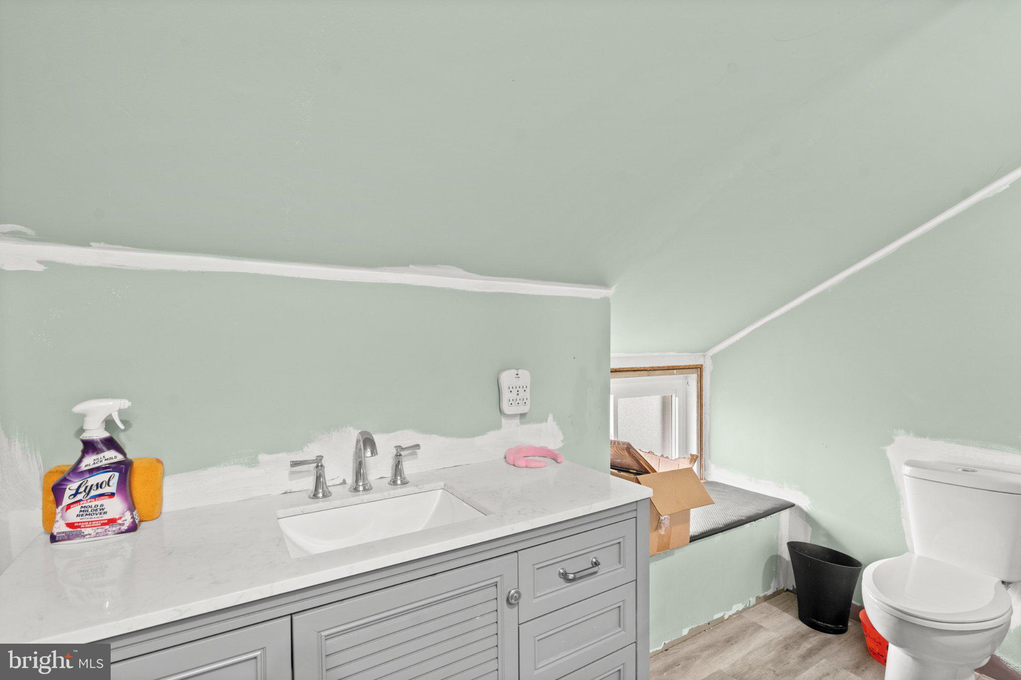 INDIAN CREEK - Residential