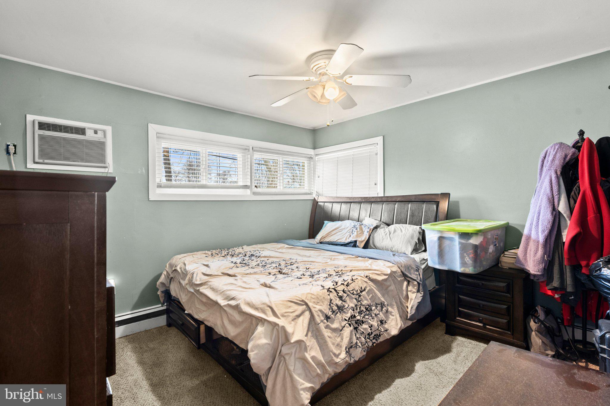 INDIAN CREEK - Residential