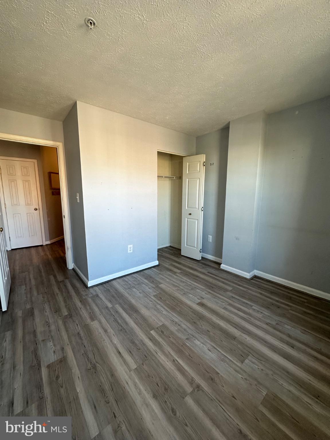 PINEY ORCHARD - Residential