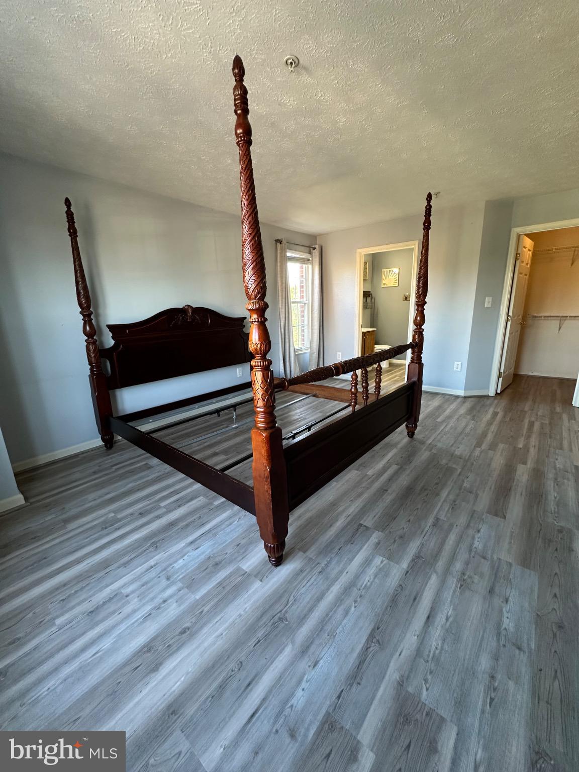 PINEY ORCHARD - Residential