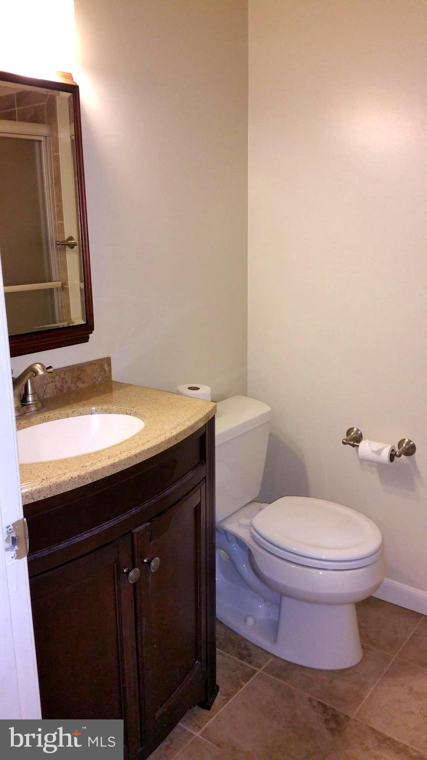 LAKE RIDGE - Residential Lease