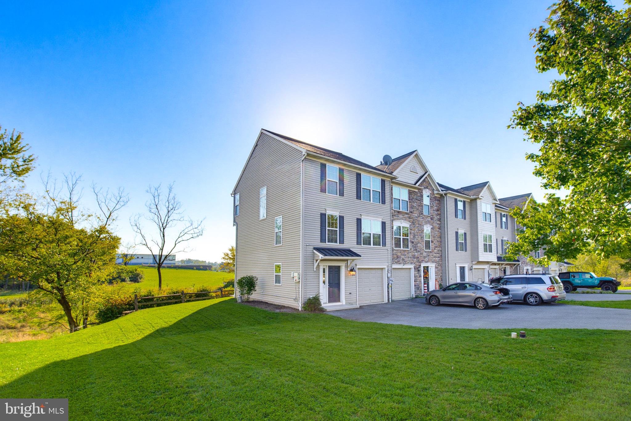 113 IRONWOOD COURT