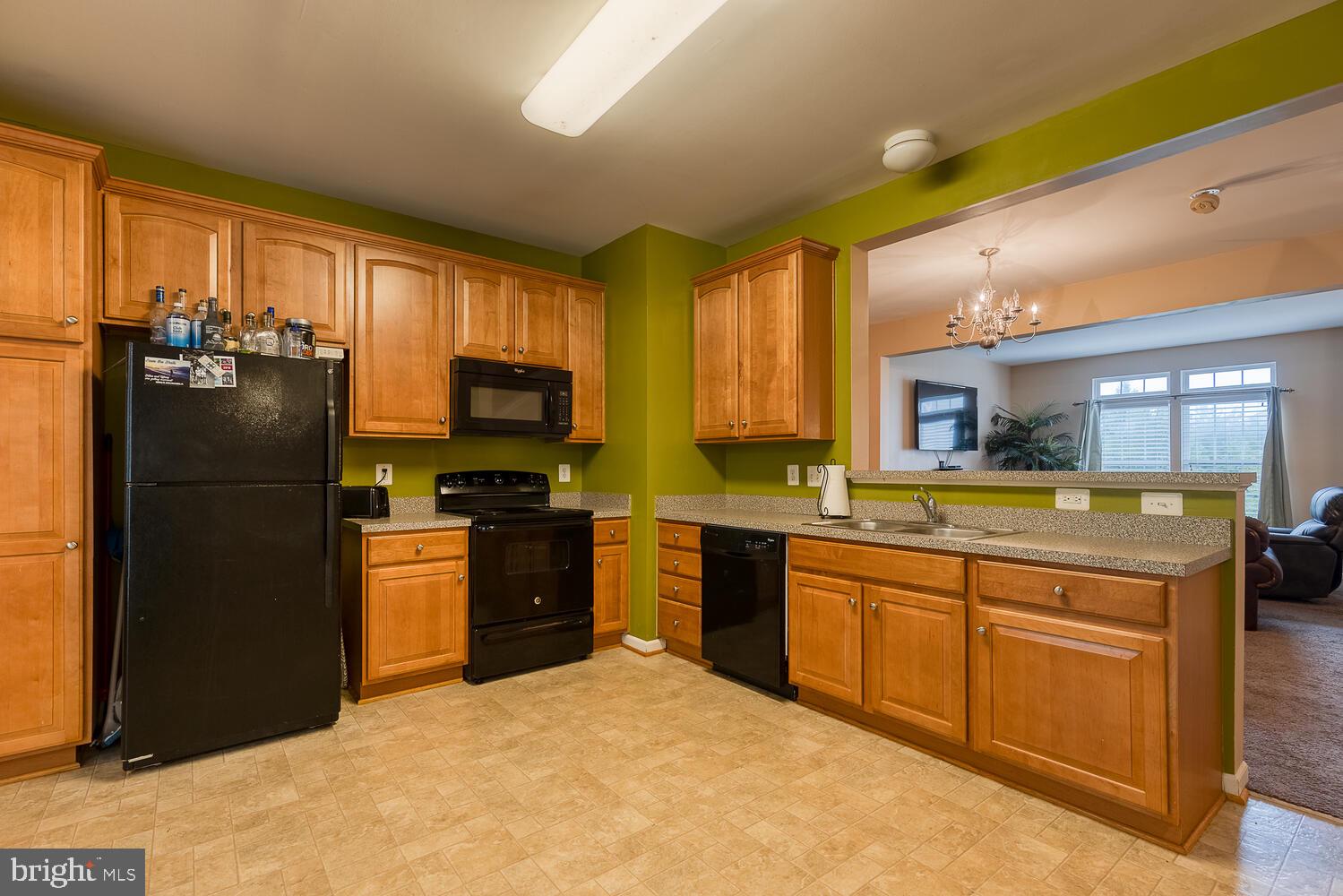 MONROE POINT TOWNHOUSES - Residential