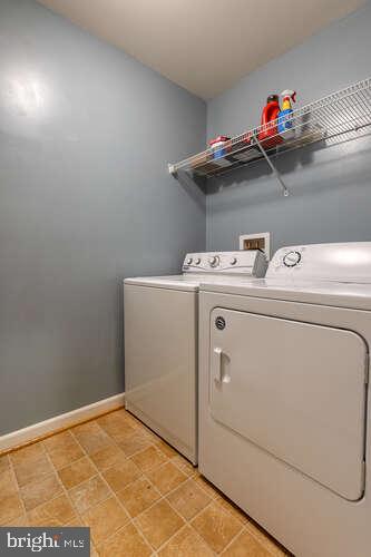 MONROE POINT TOWNHOUSES - Residential