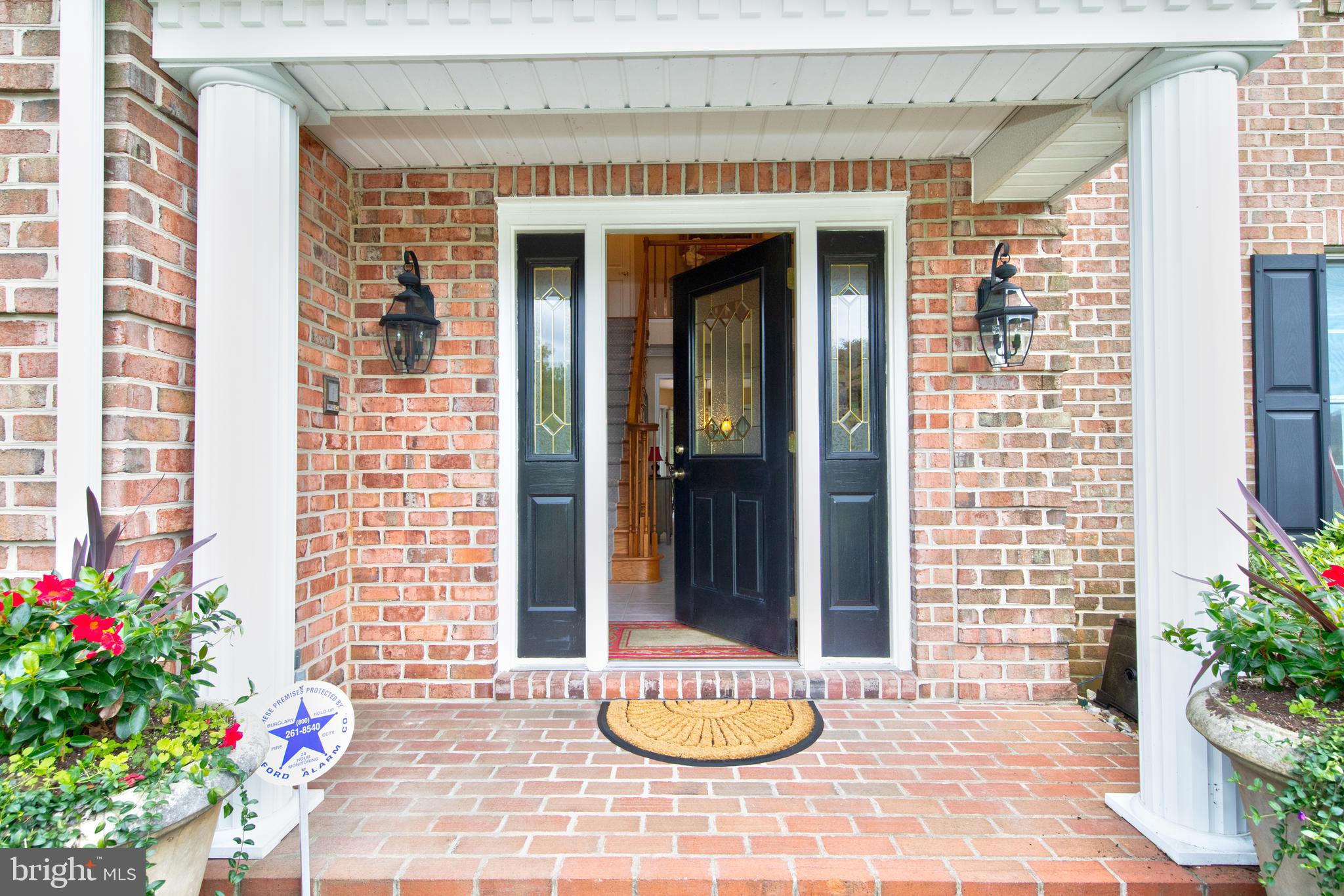 1505 HUNTFIELD WAY