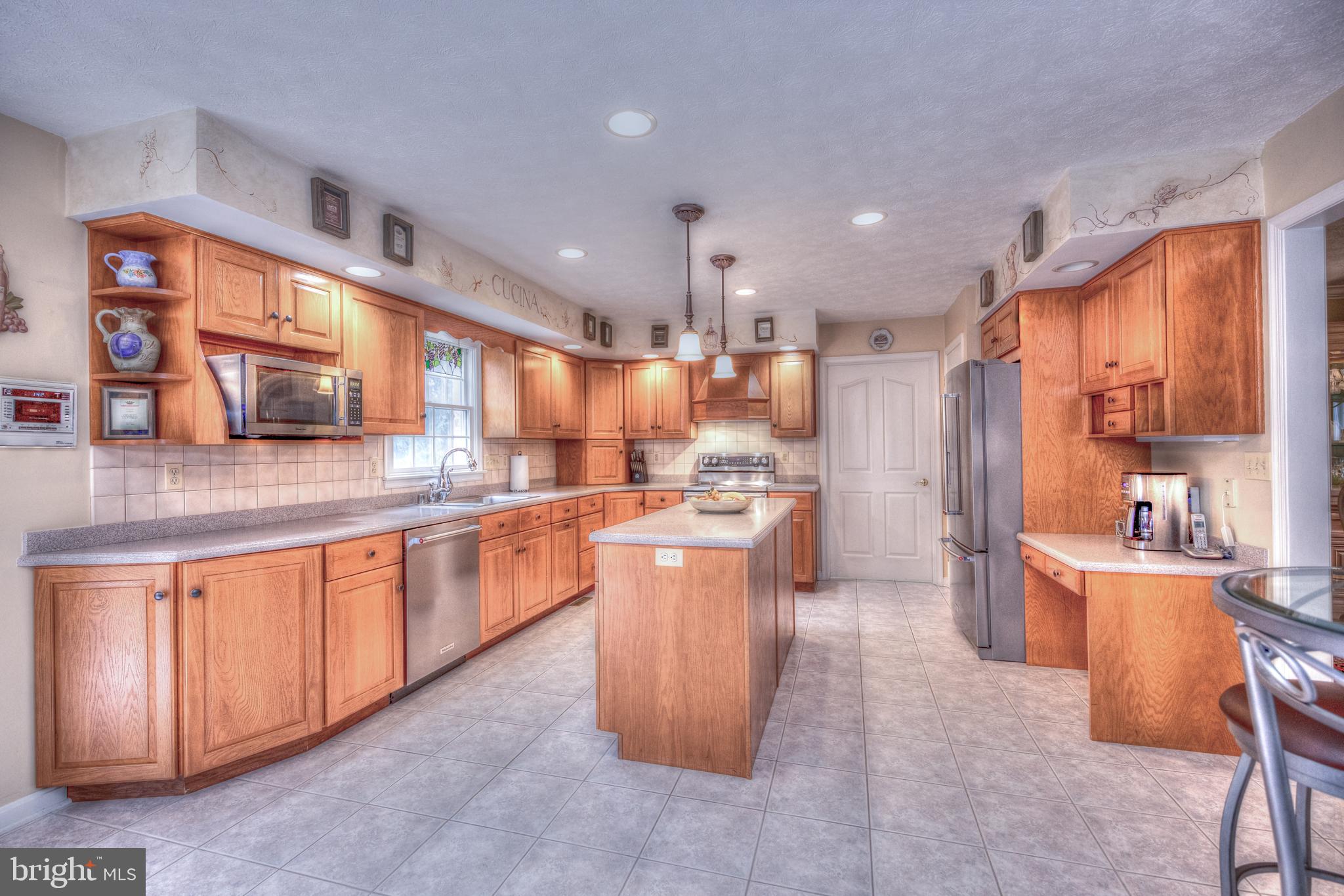 1505 HUNTFIELD WAY