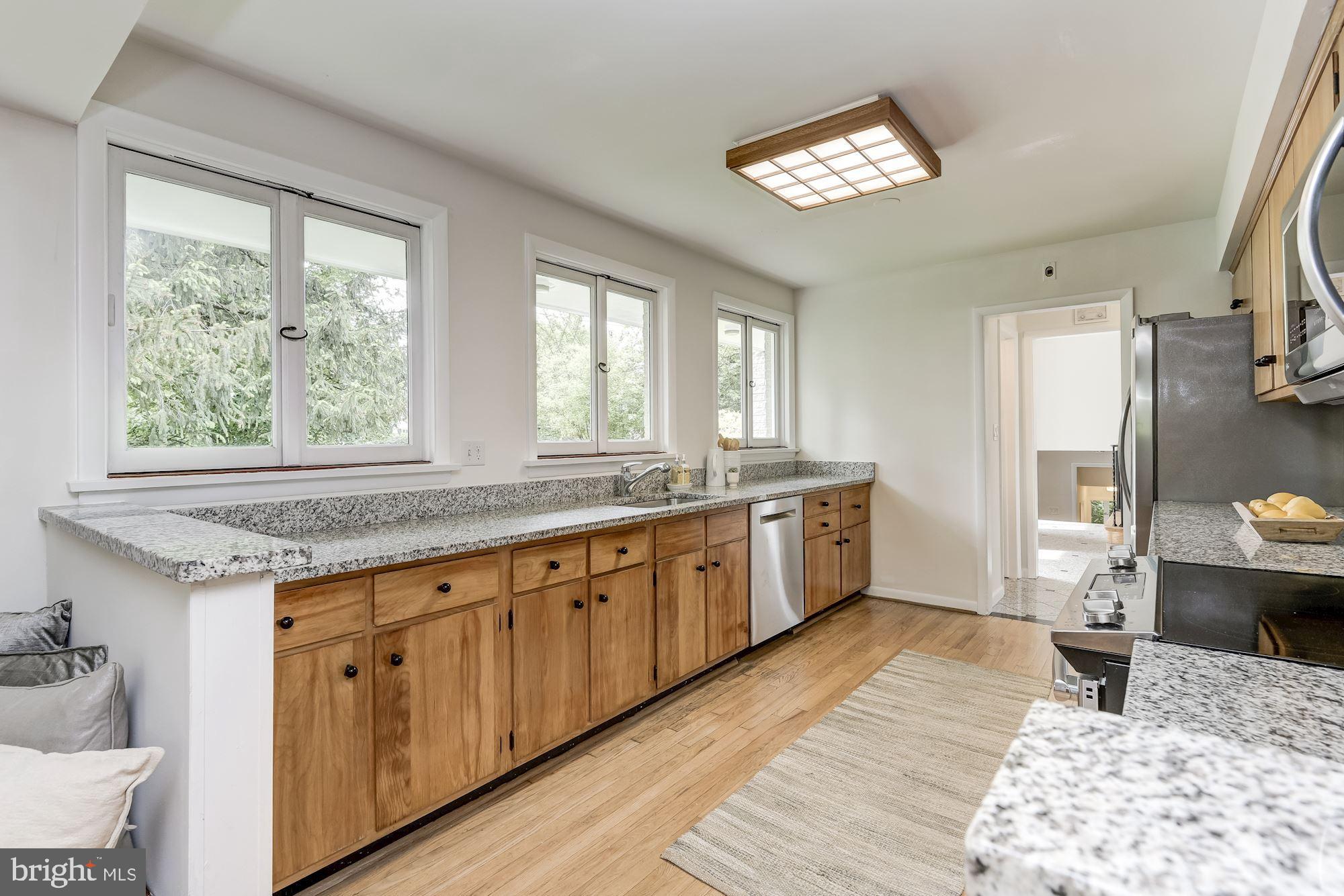 CHEVY CHASE - Residential