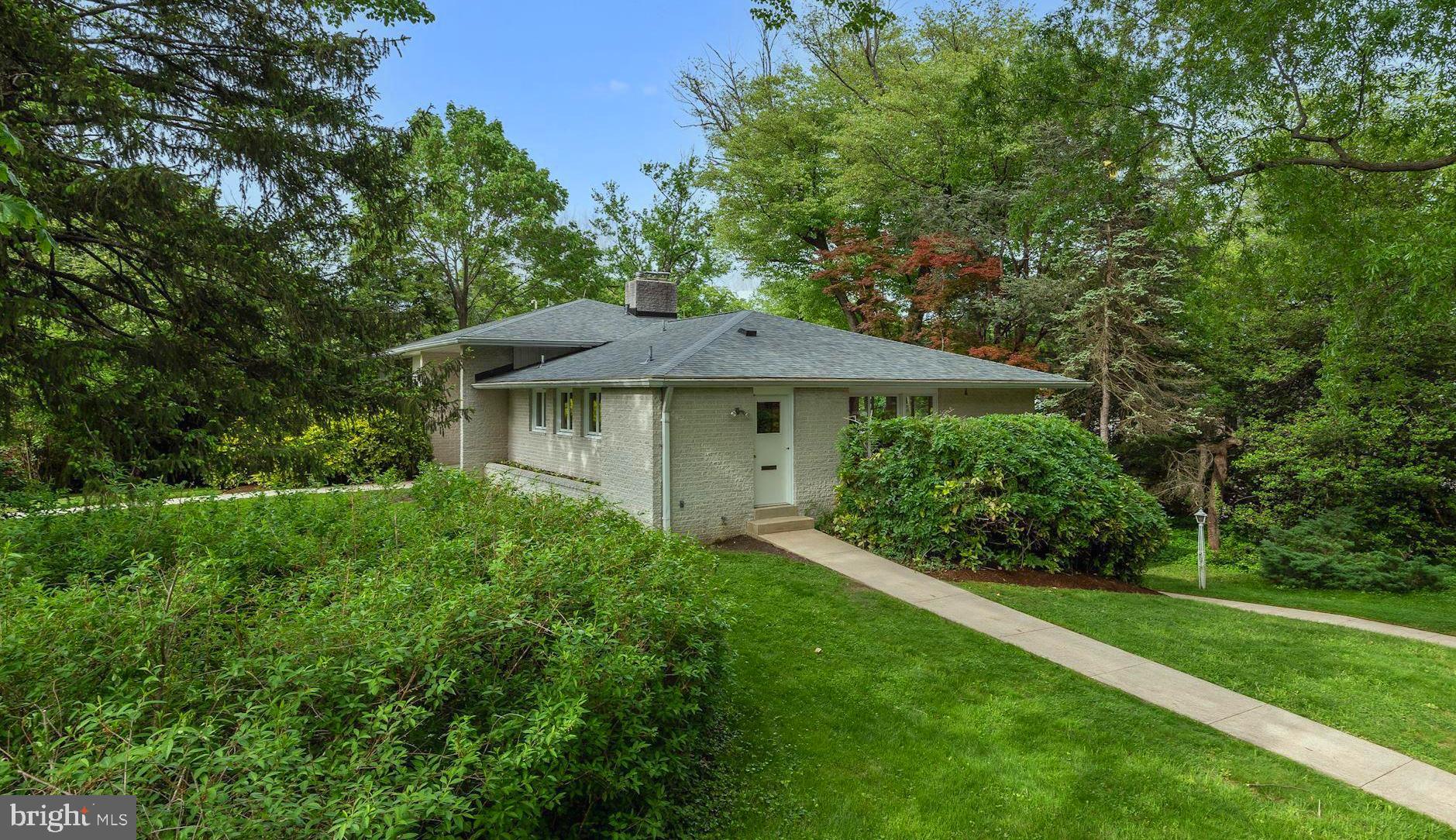 CHEVY CHASE - Residential