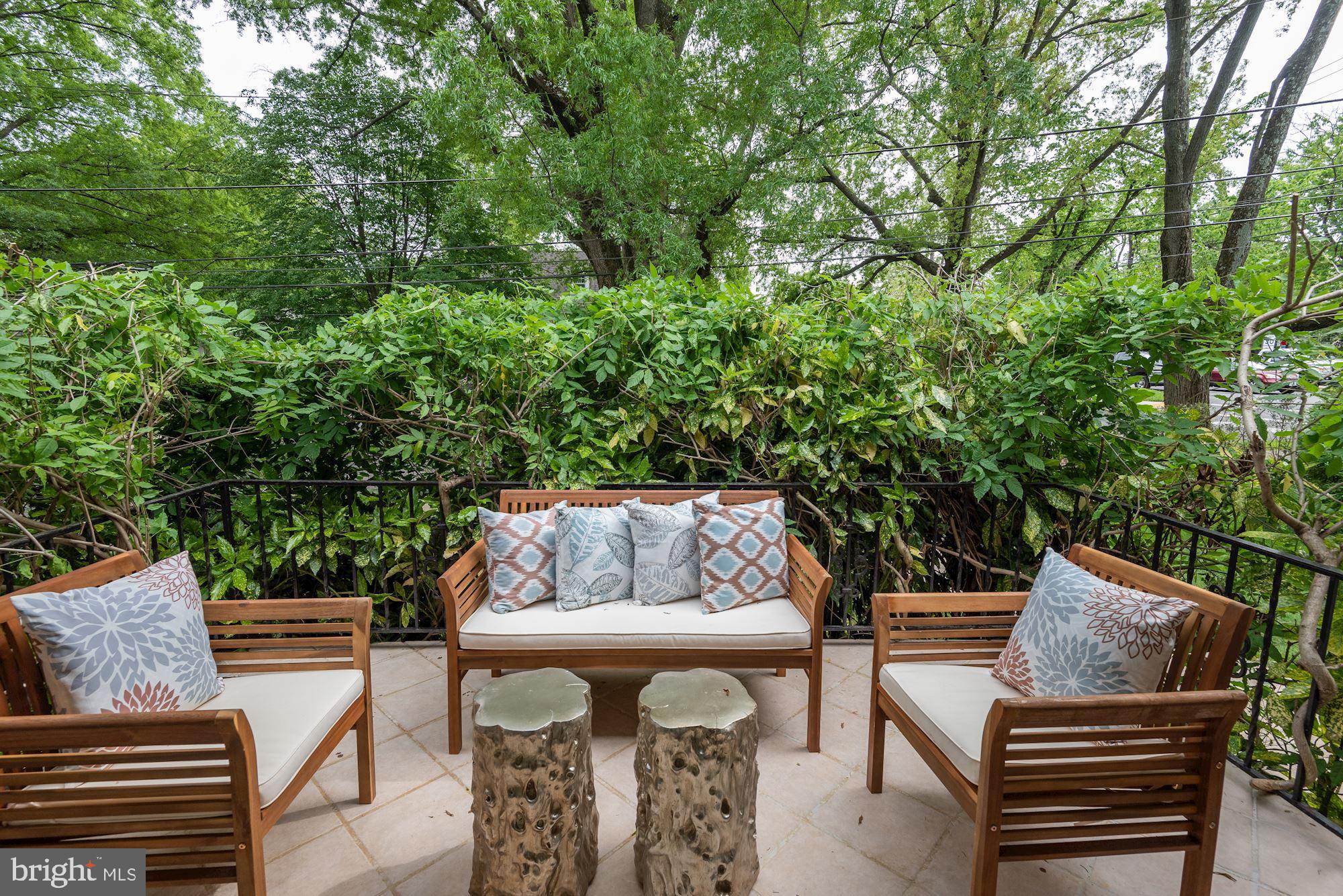 CHEVY CHASE - Residential