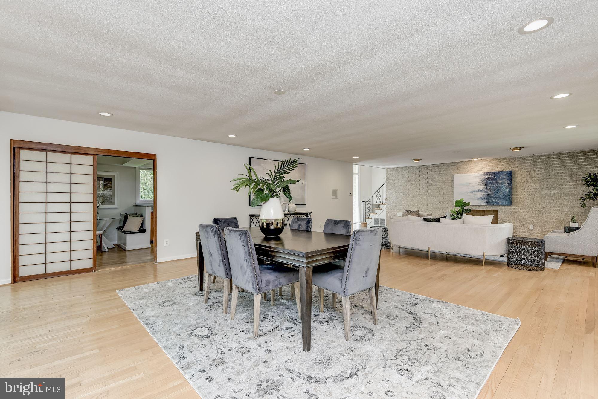 CHEVY CHASE - Residential