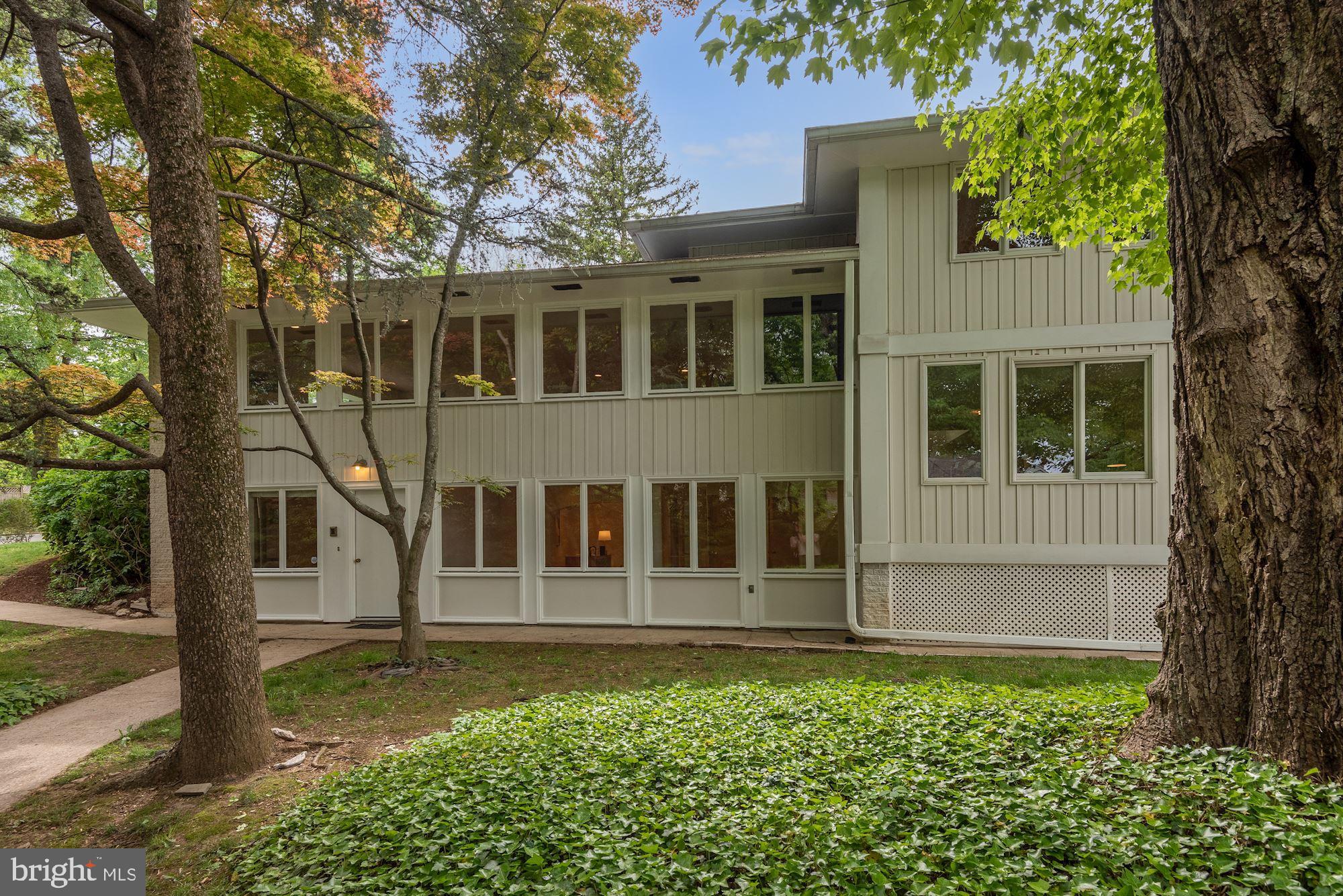 CHEVY CHASE - Residential