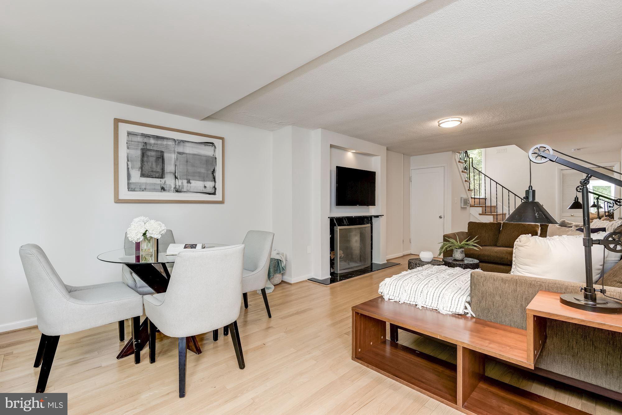 CHEVY CHASE - Residential