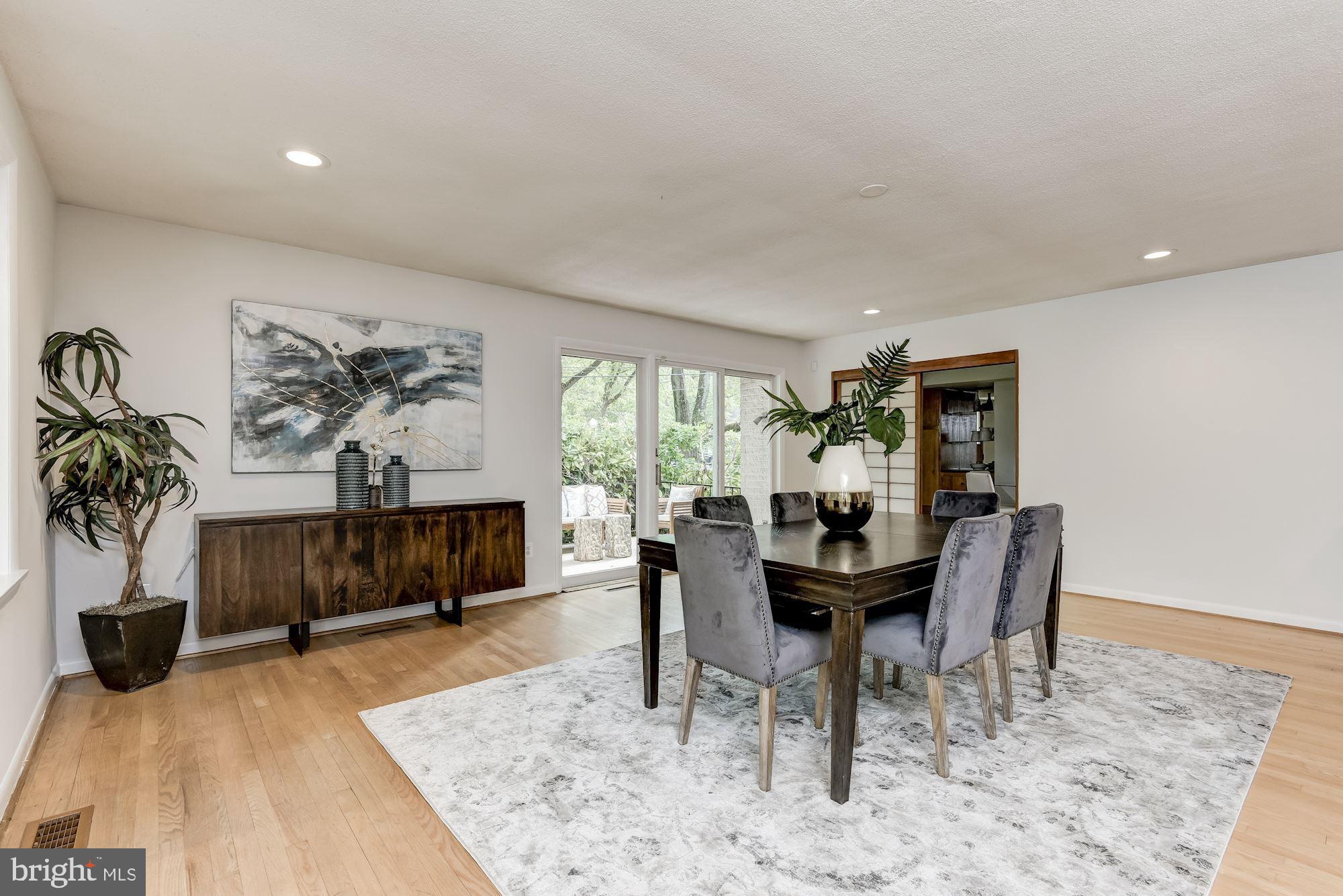 CHEVY CHASE - Residential