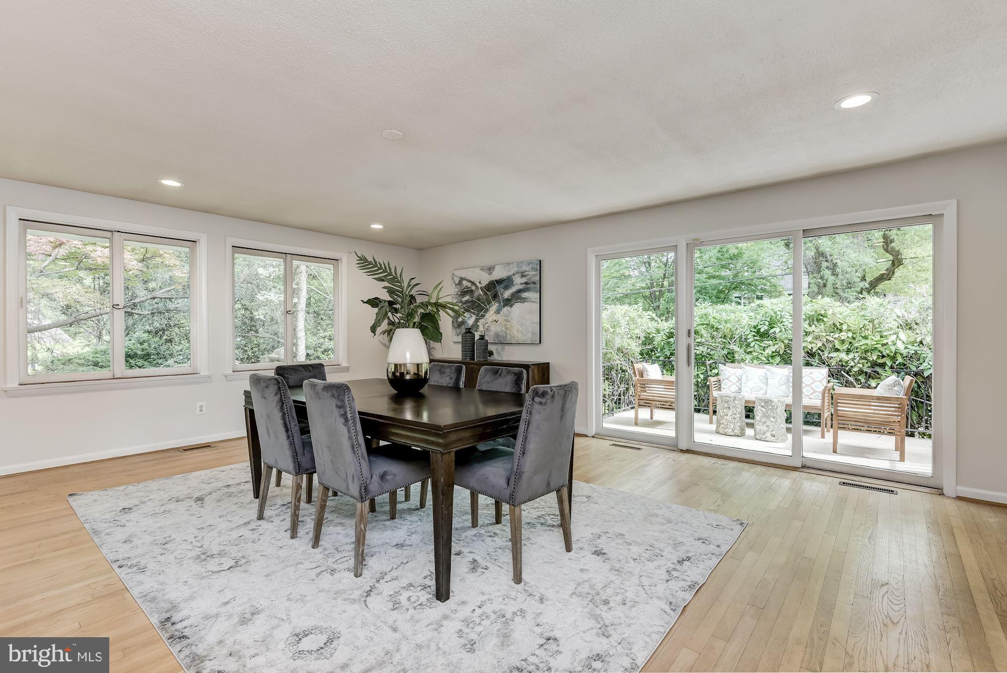 CHEVY CHASE - Residential