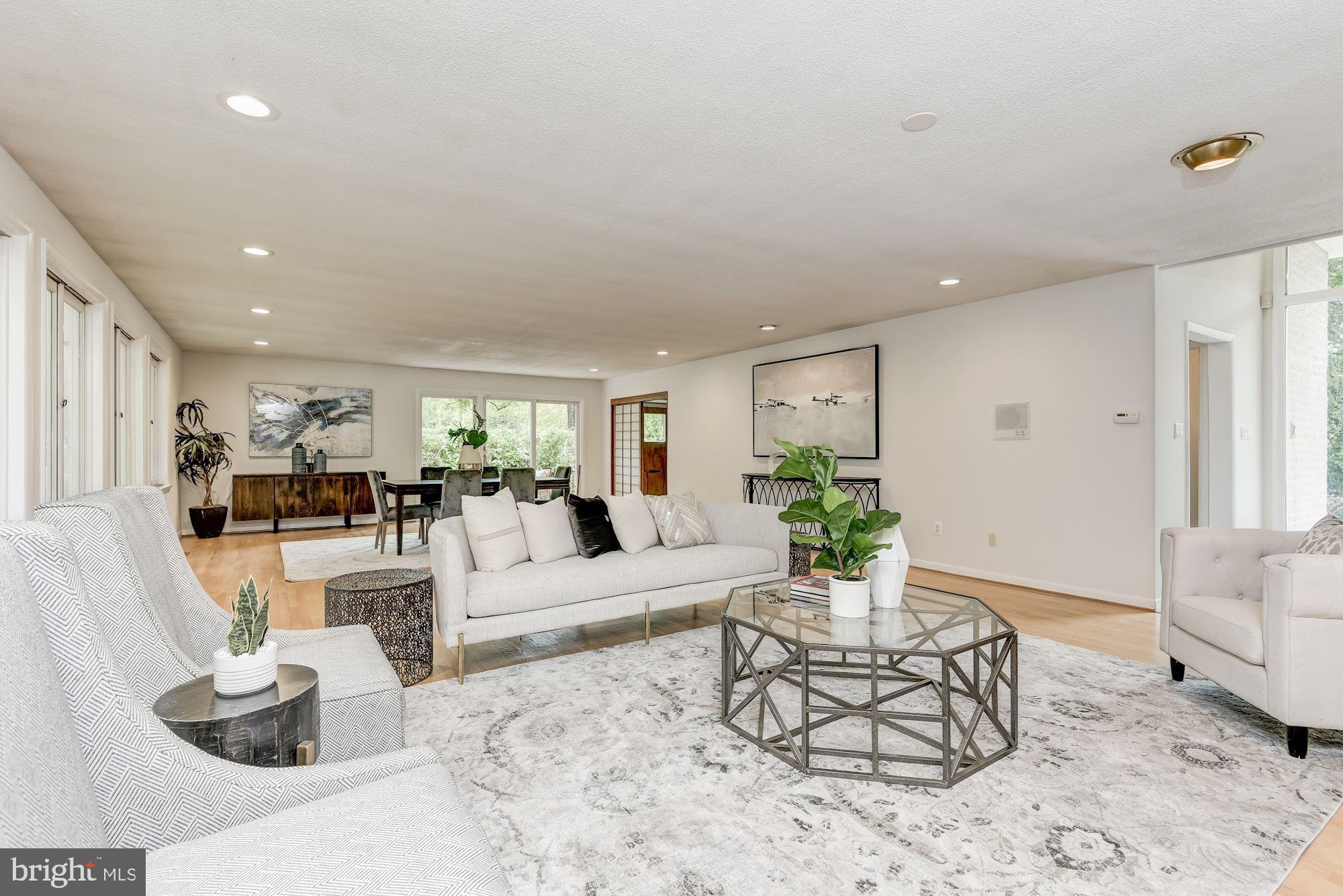 CHEVY CHASE - Residential