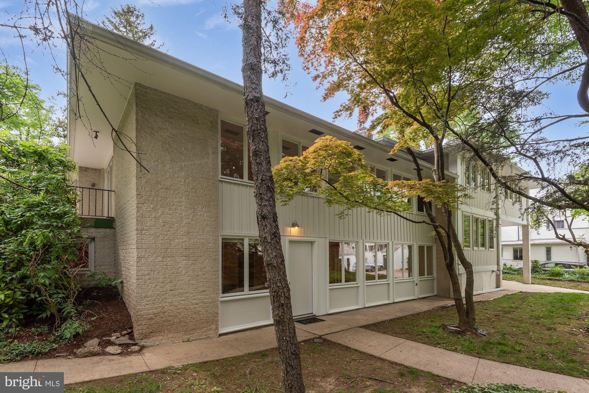 CHEVY CHASE - Residential