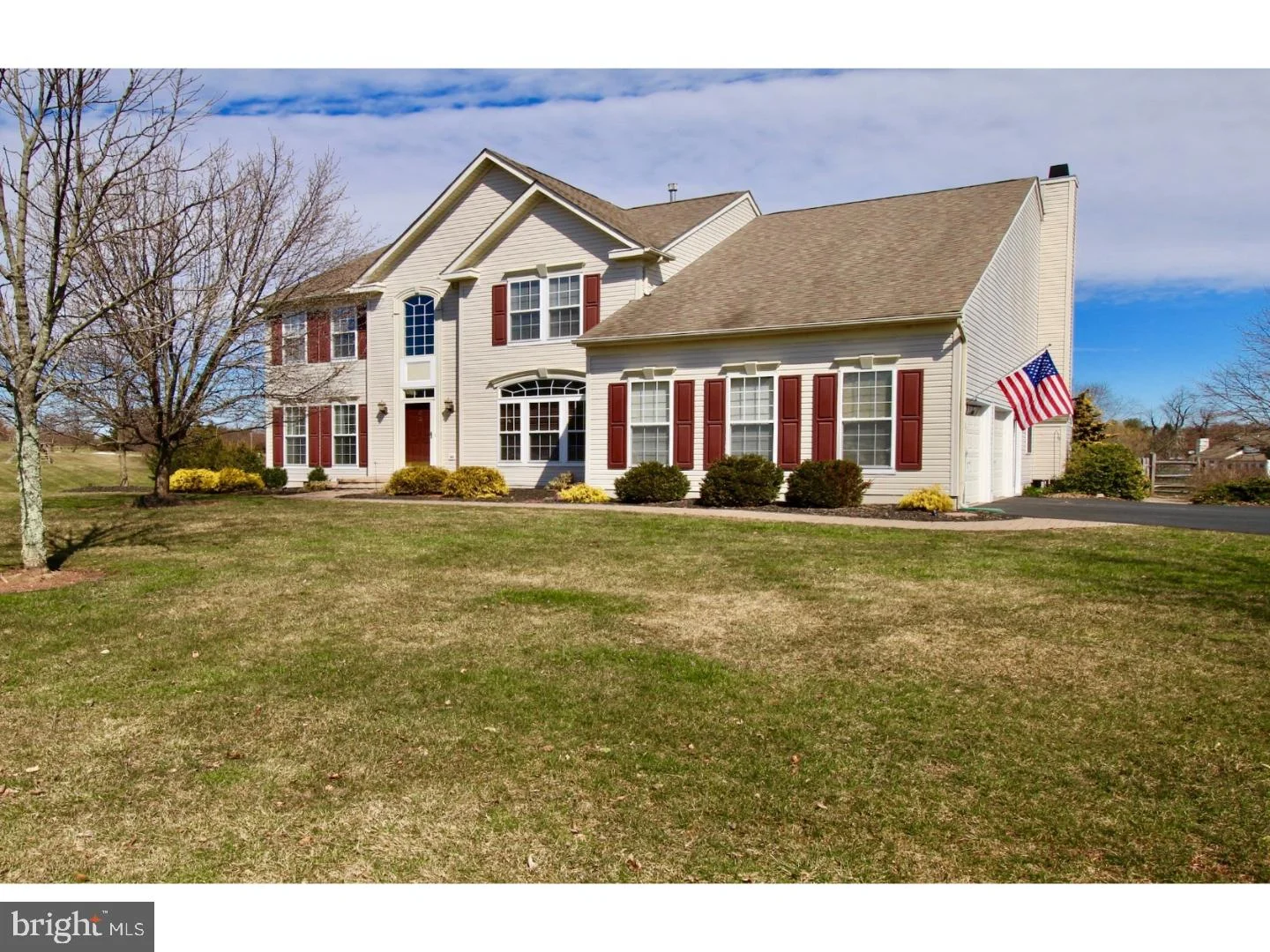 3 Crestmont Court, Flemington, NJ 08822