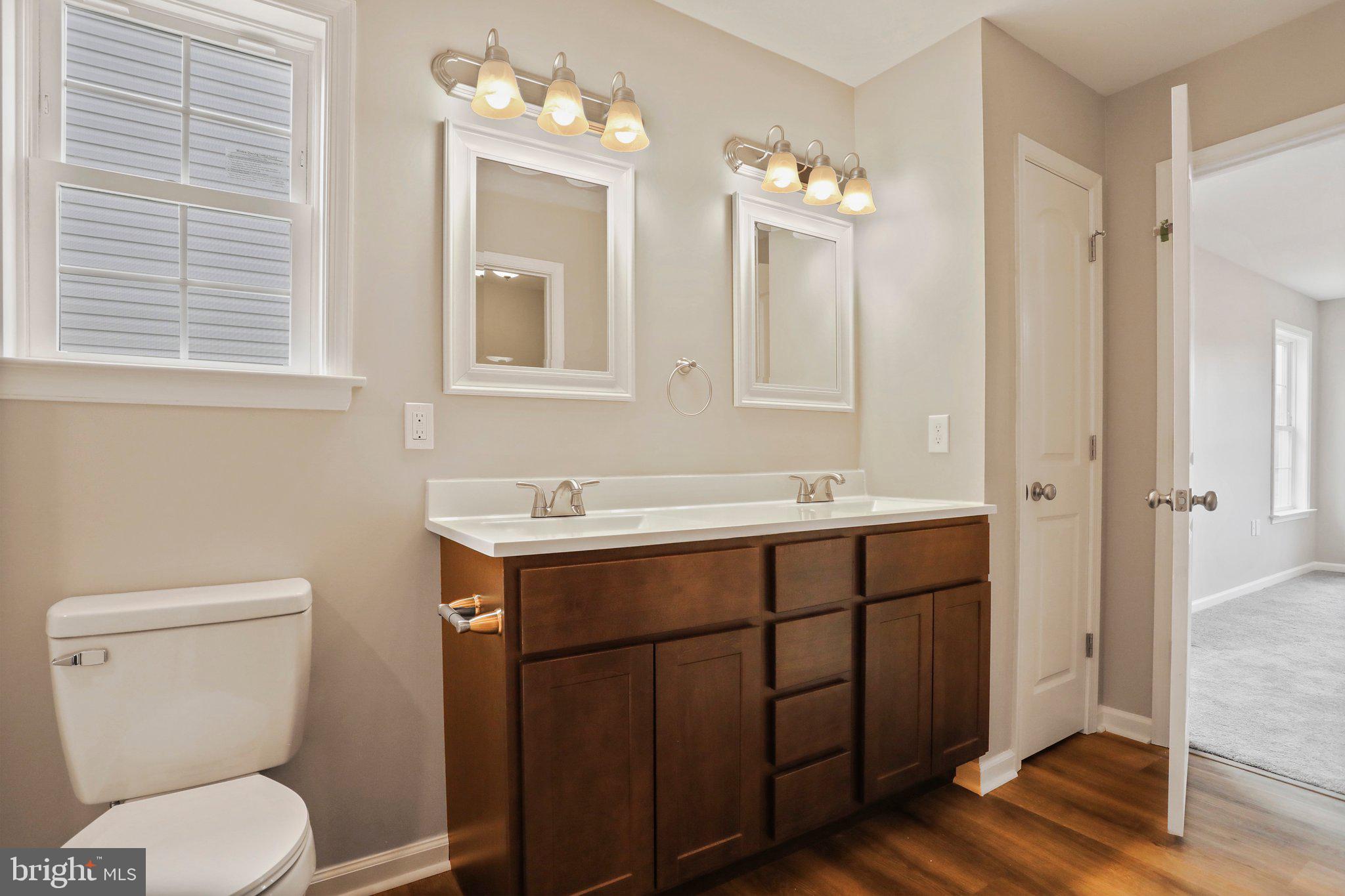 RED HILL - Residential