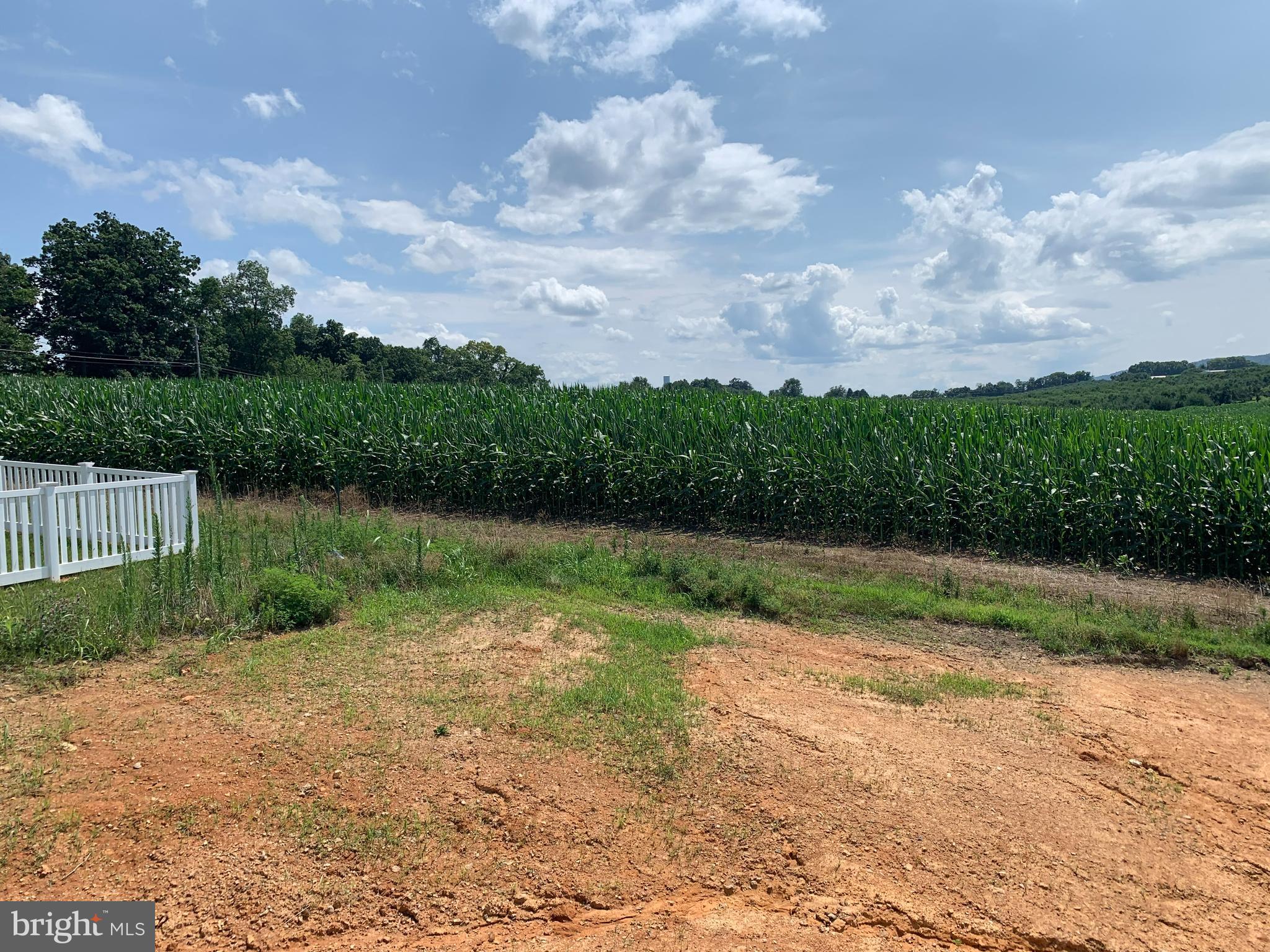 RED HILL - Residential