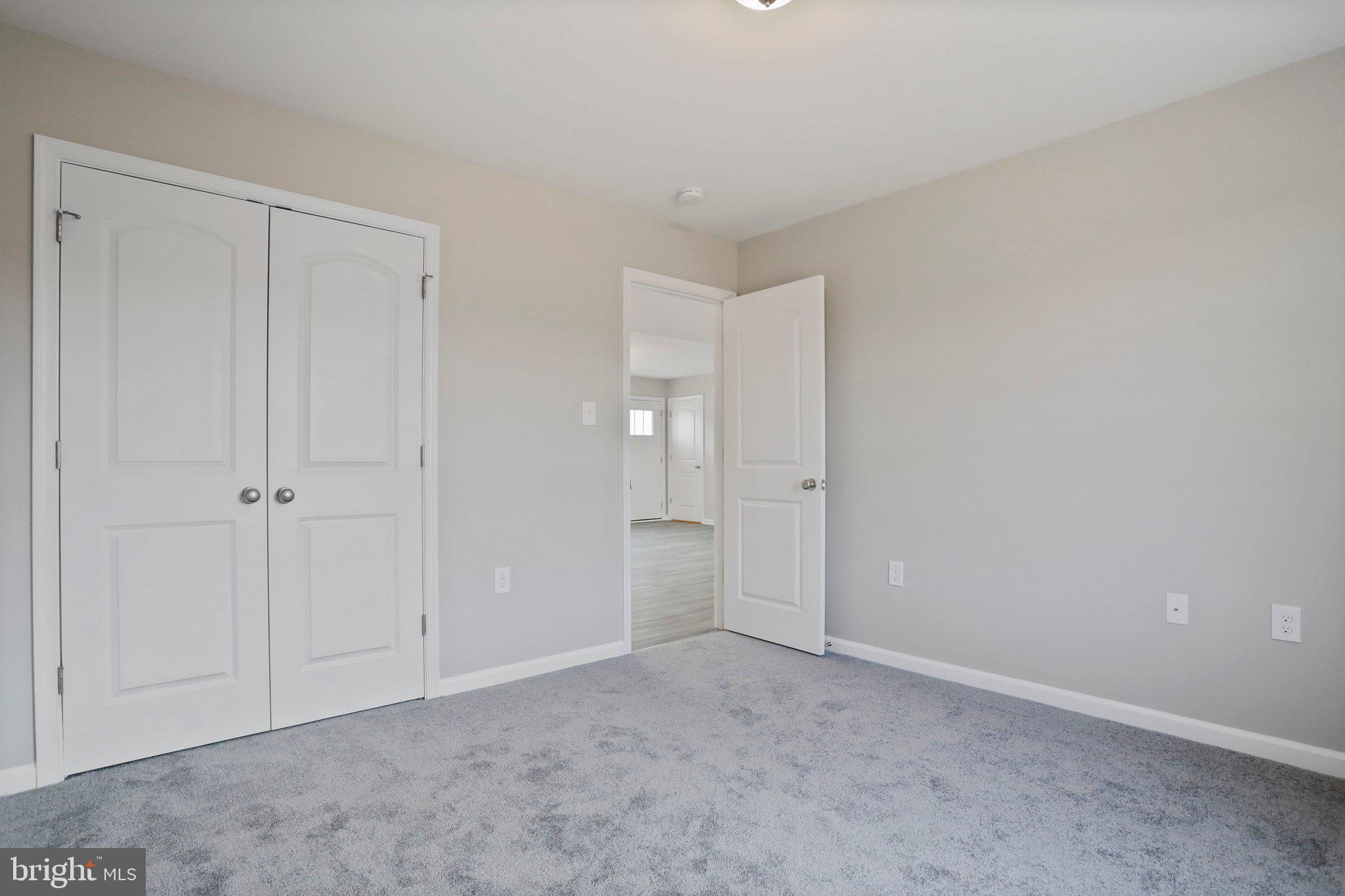 RED HILL - Residential