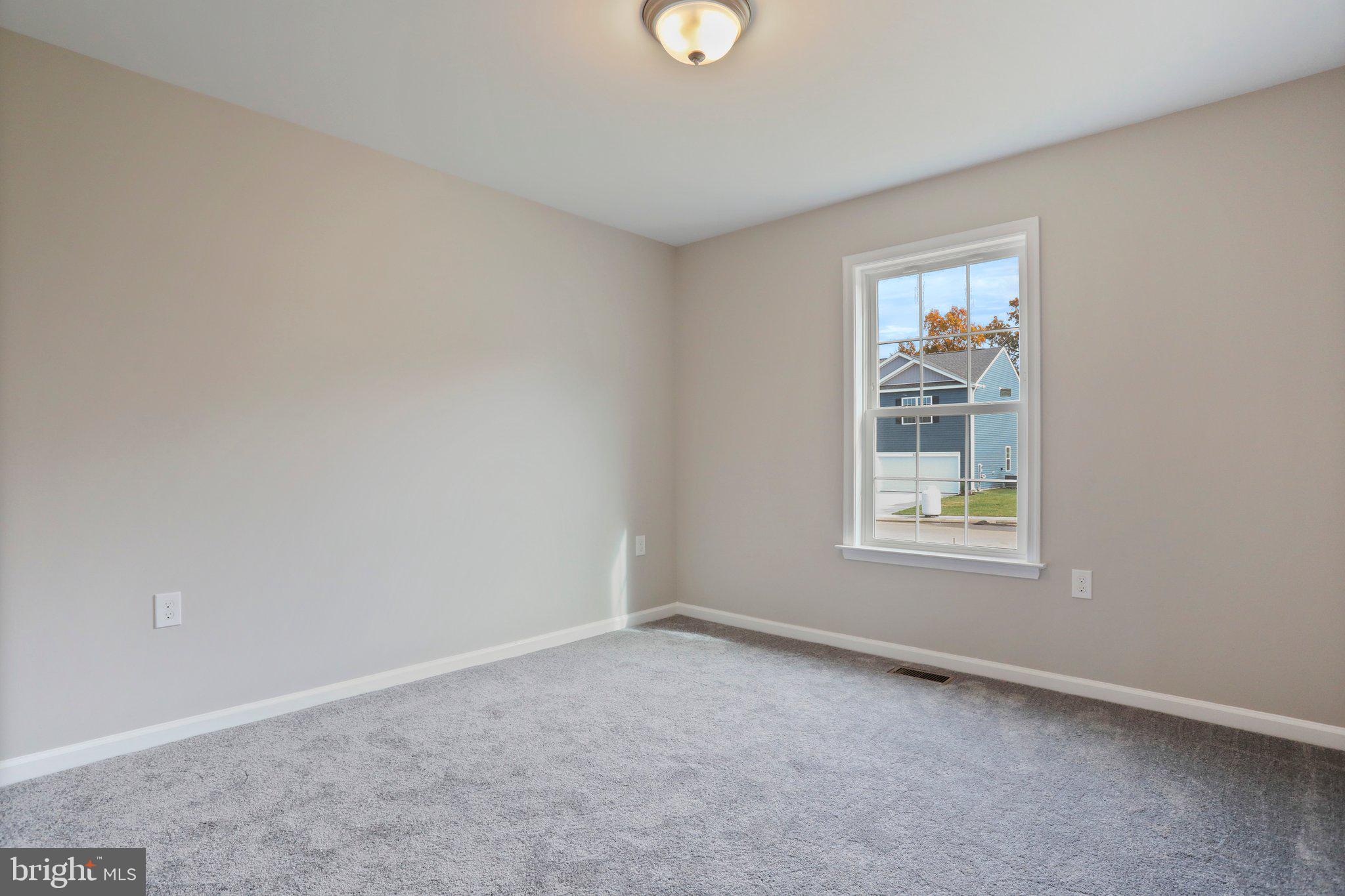 RED HILL - Residential