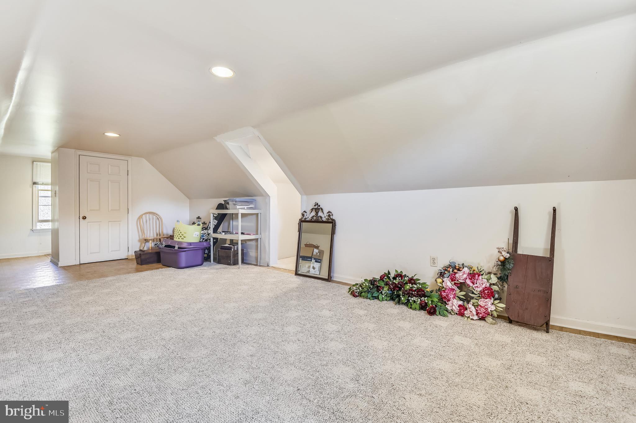 SYLVAN HILL - Residential