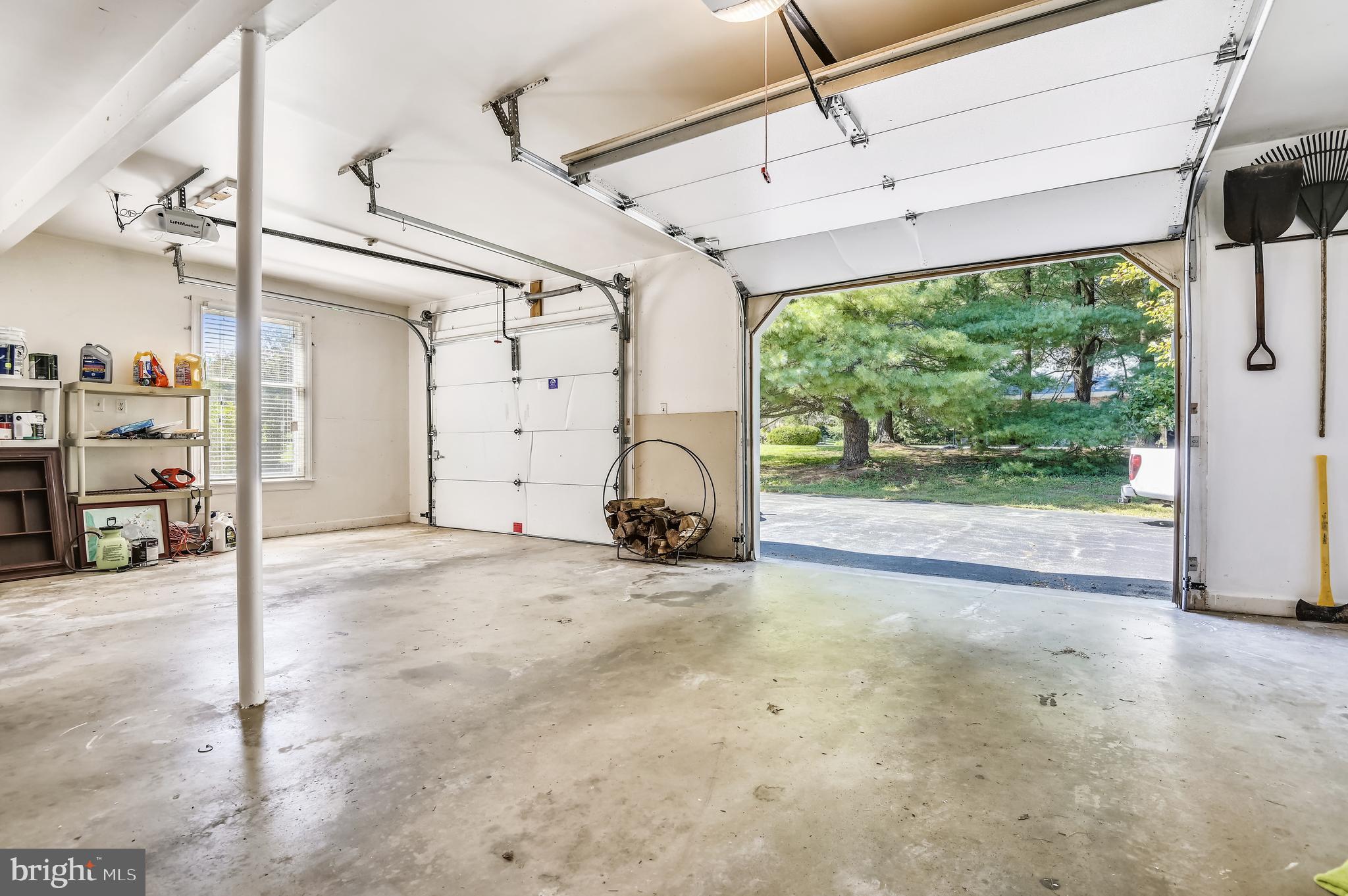 SYLVAN HILL - Residential