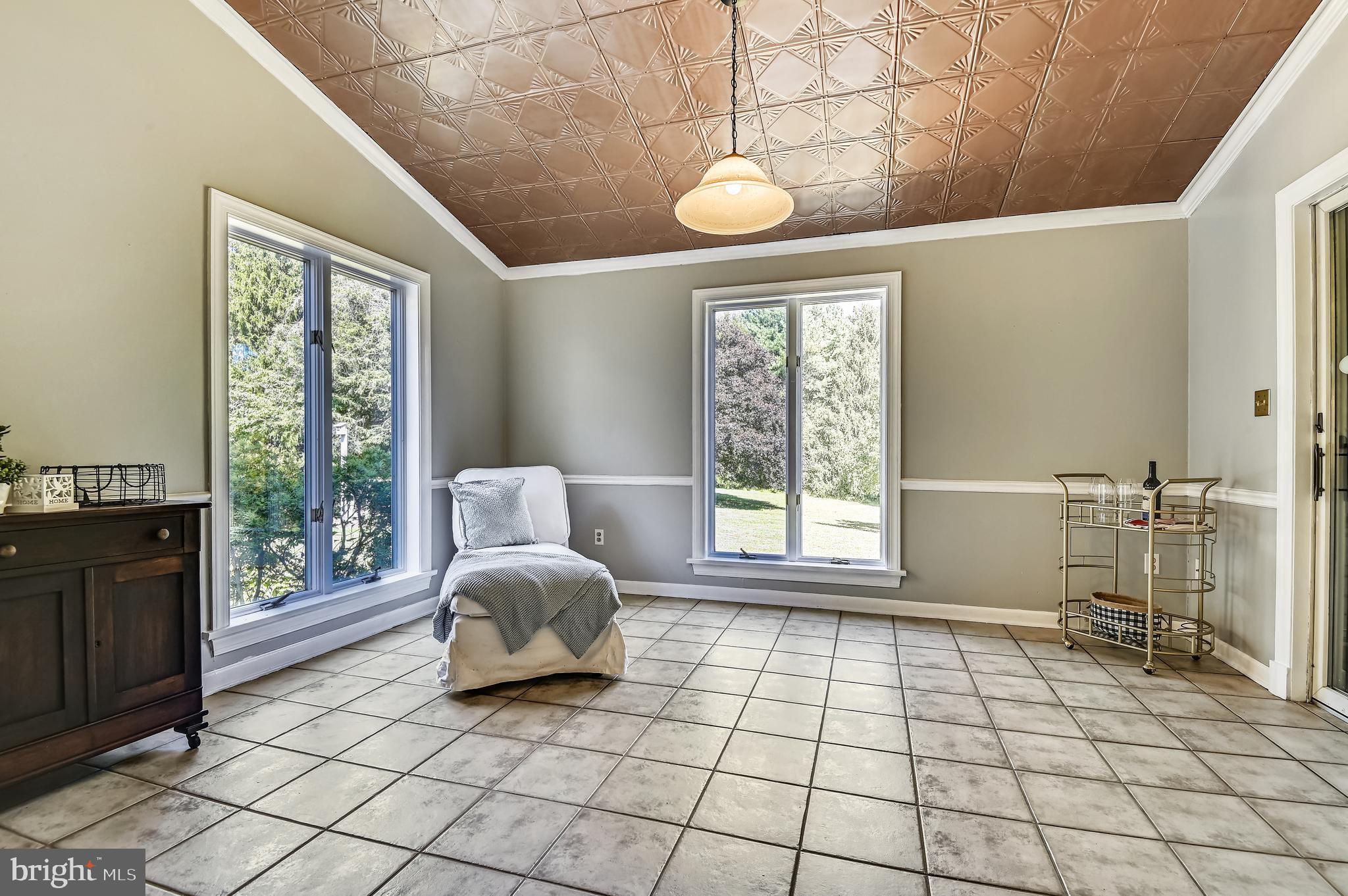 SYLVAN HILL - Residential