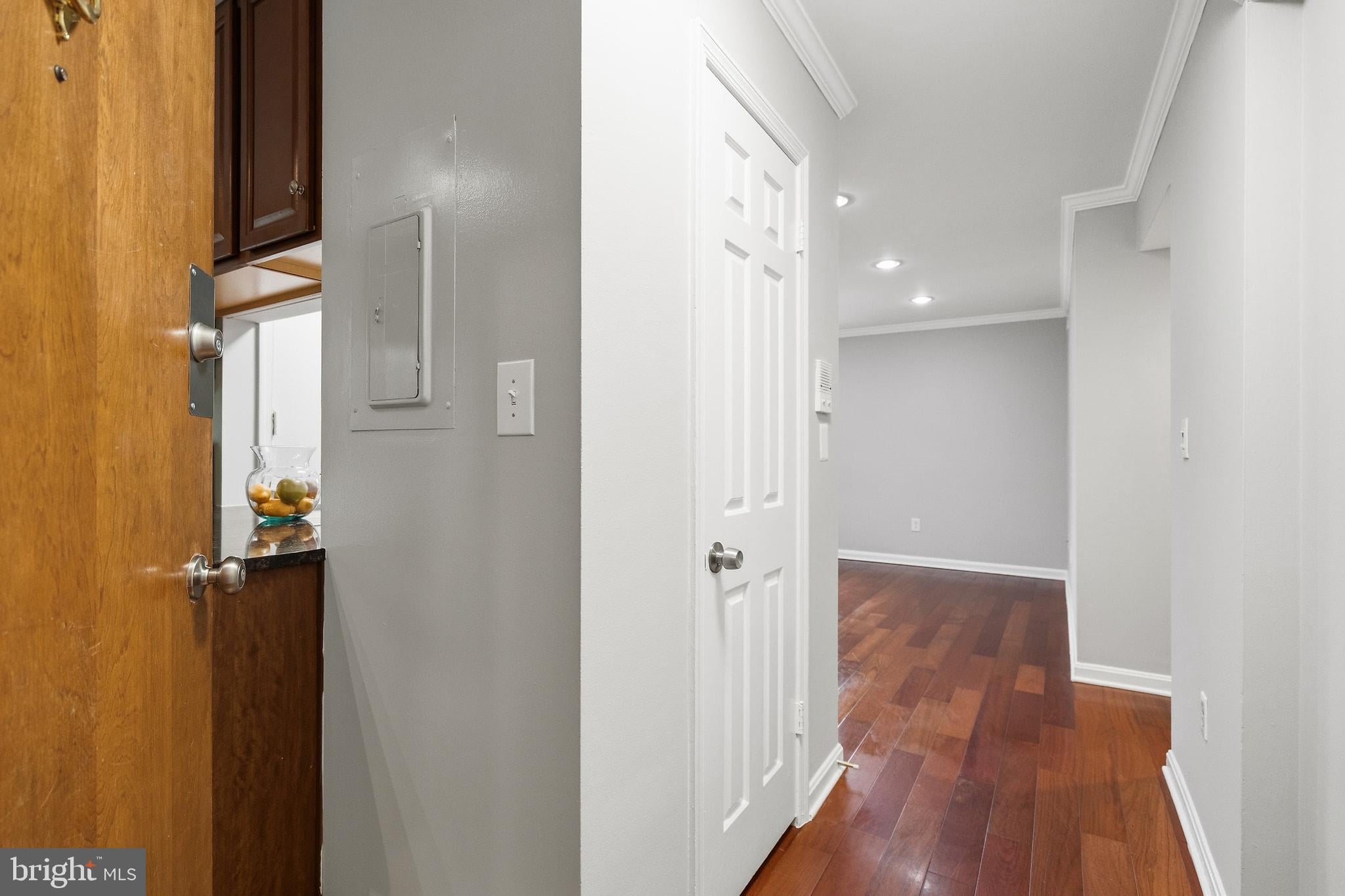 2016 37TH STREET SE 202
