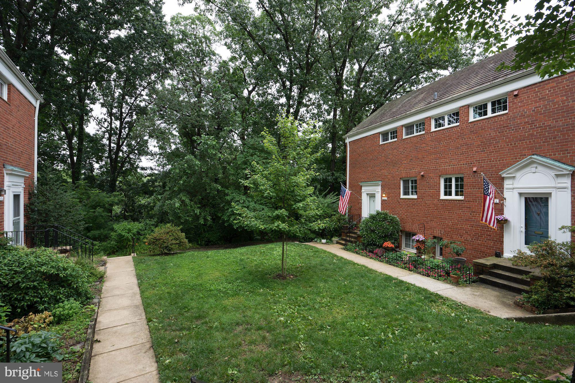 PARKFAIRFAX - Residential