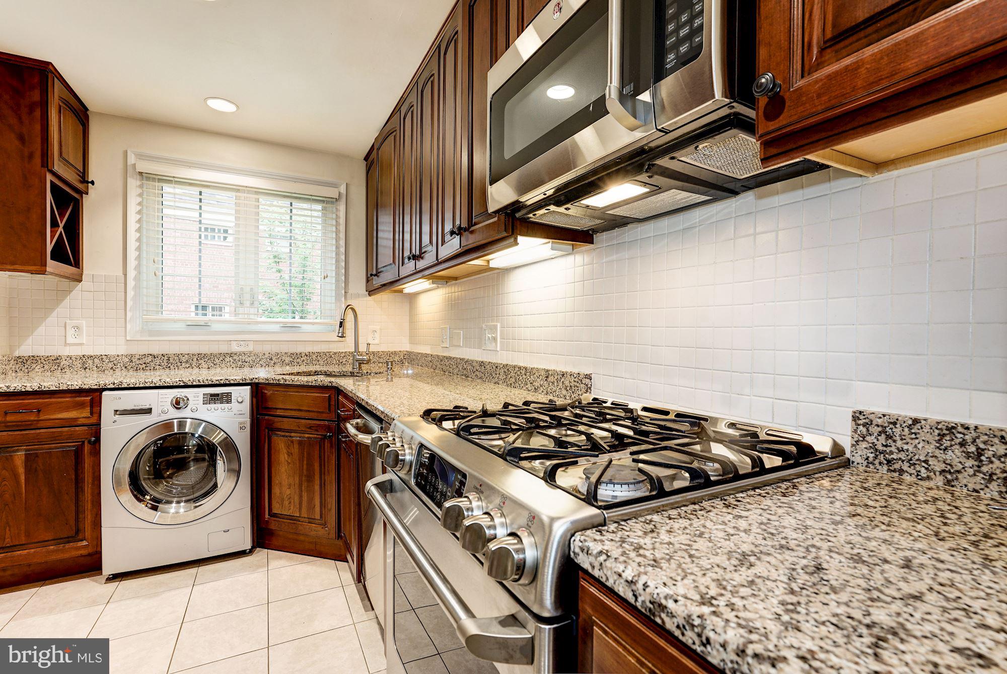 PARKFAIRFAX - Residential